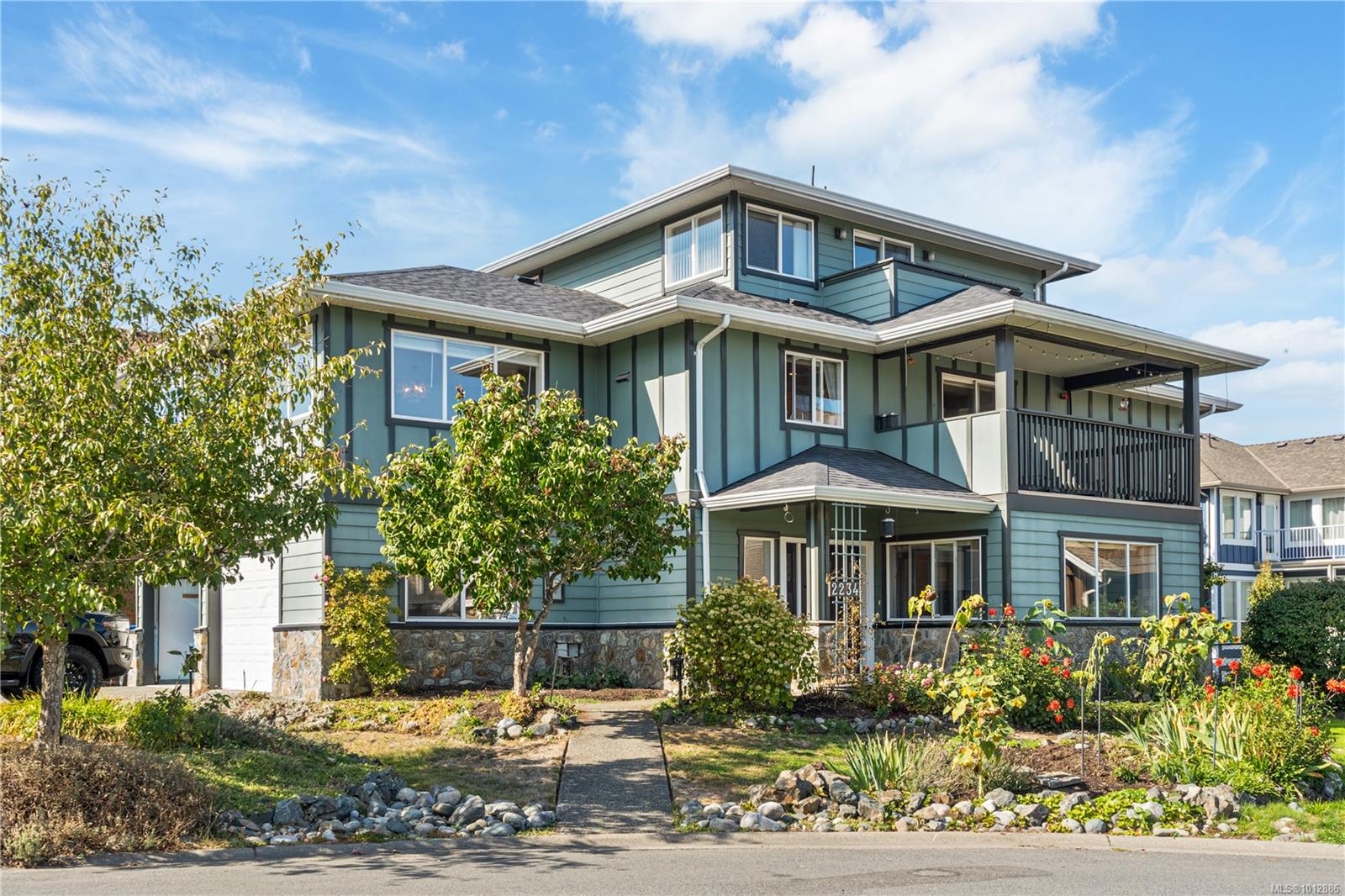 2234 Setchfield Ave, Langford, BC V9B 6N8