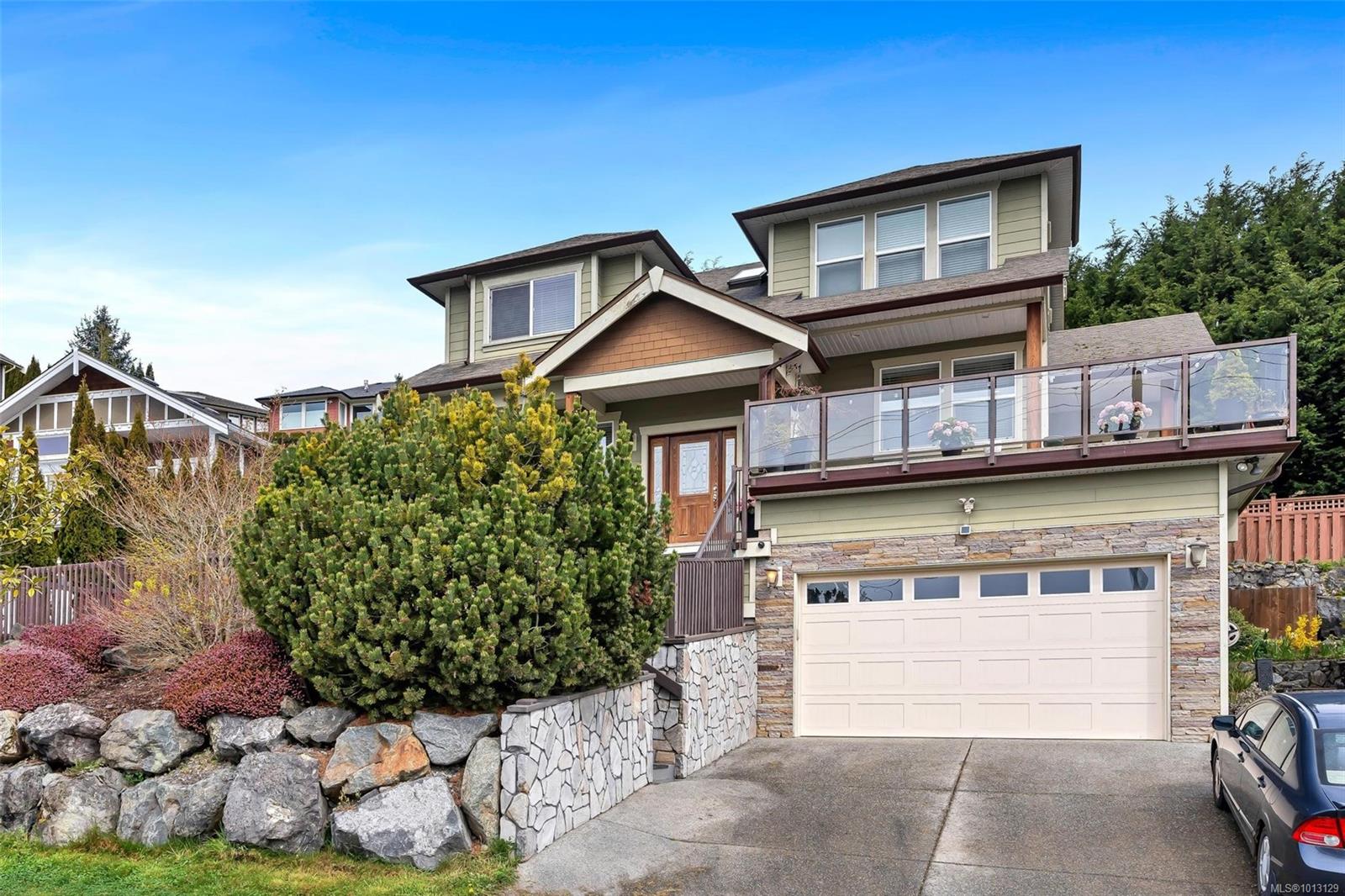 400 Latoria Rd, Victoria, BC V9C 4K7