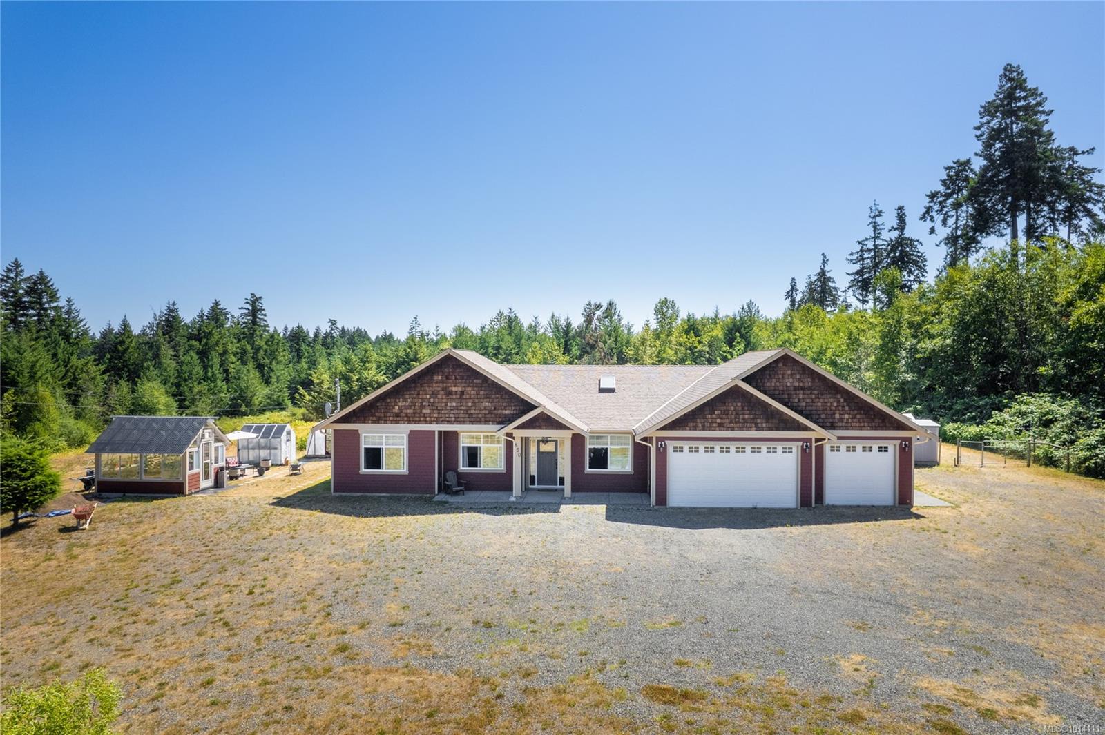 850 Burbank Rd, Qualicum Beach, BC V9K 1X5