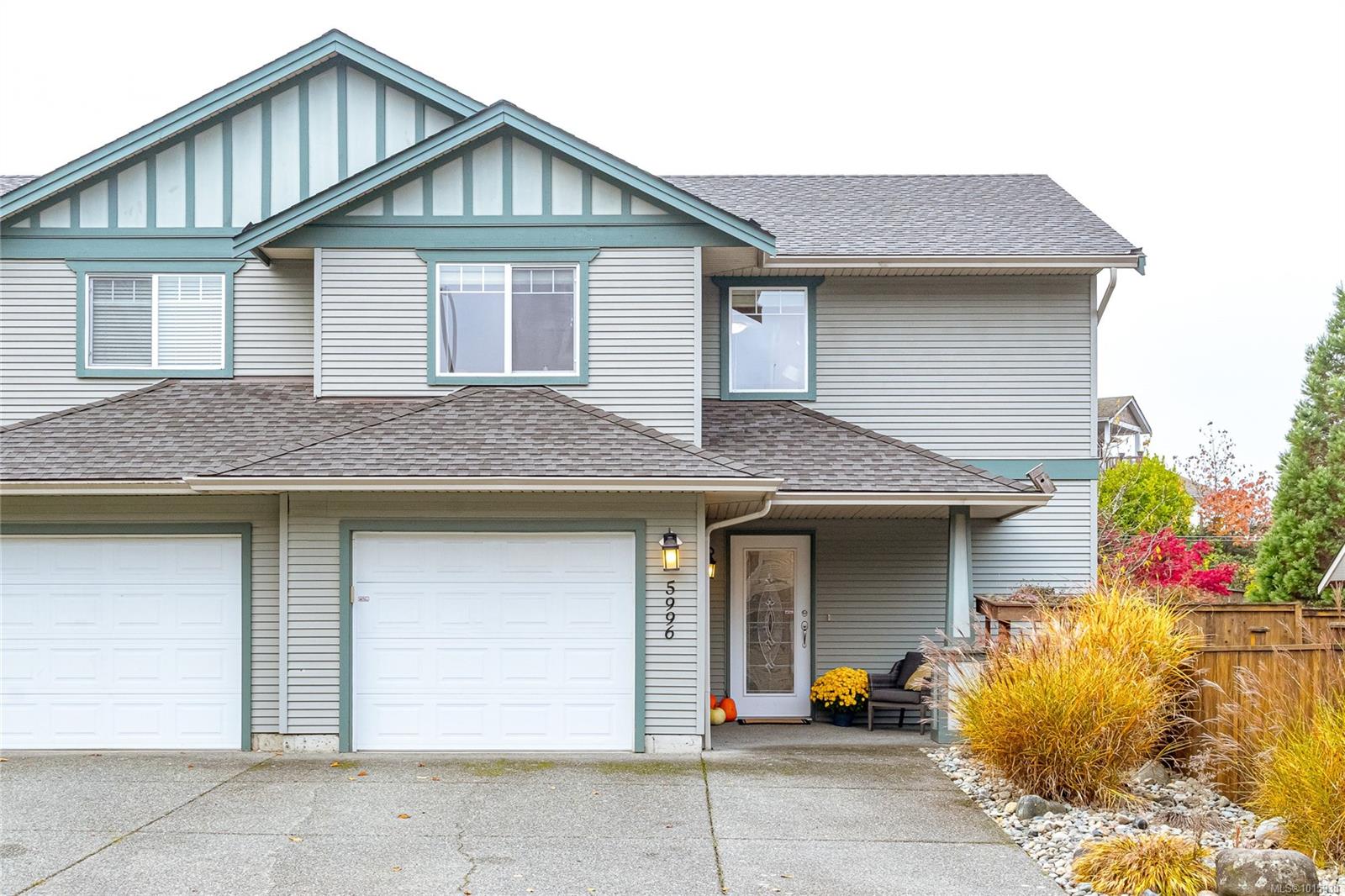 5996 Rockridge Rd, Duncan, BC V9L 6X3