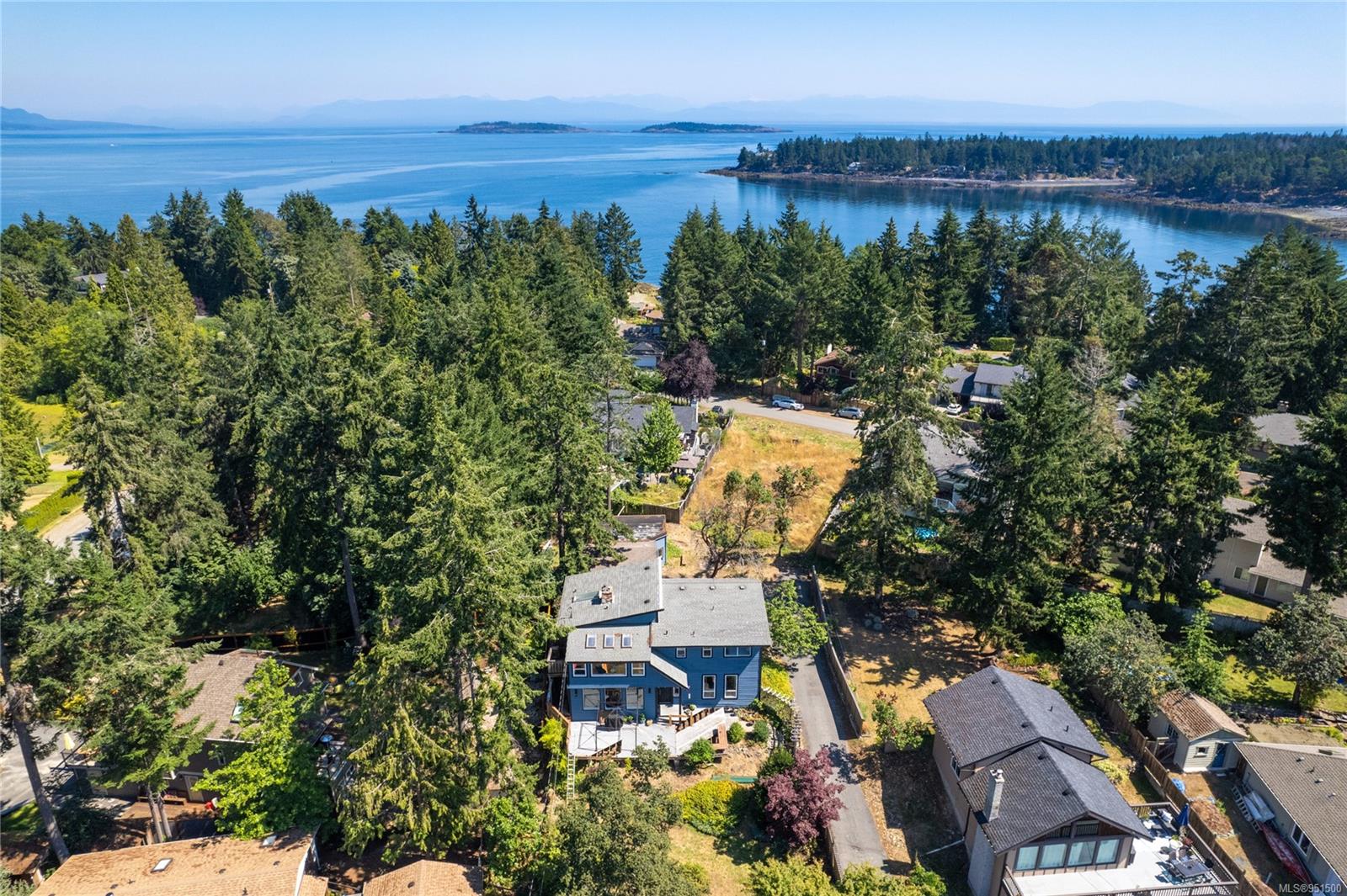 1546 Marina Way, NANOOSE BAY, BC V9P 9B6 MLS 951500 Houseful