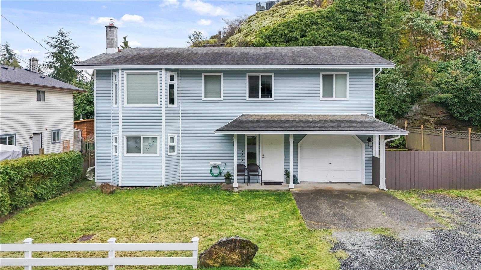 3313 Barrington Rd, Nanaimo, BC V9T 5R5