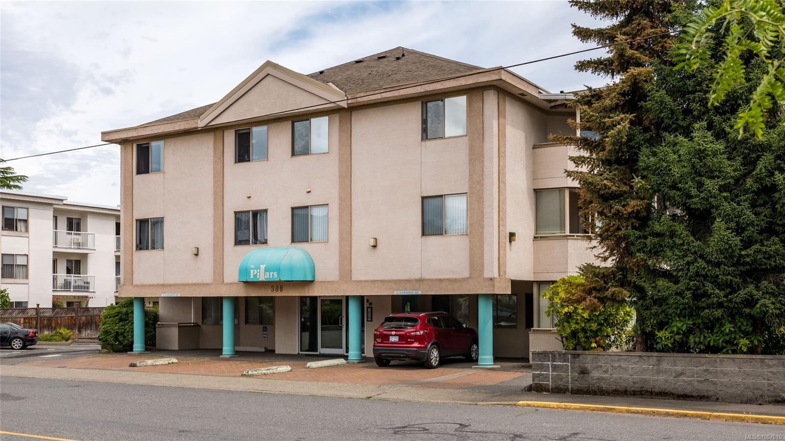 300 Bundock Ave Apt 105, Duncan, BC V9L 3N9