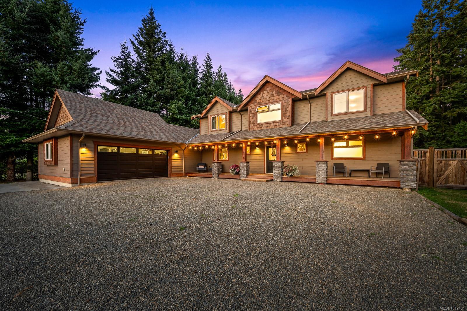 1818 Little River Rd, Comox, BC V9M 4B9
