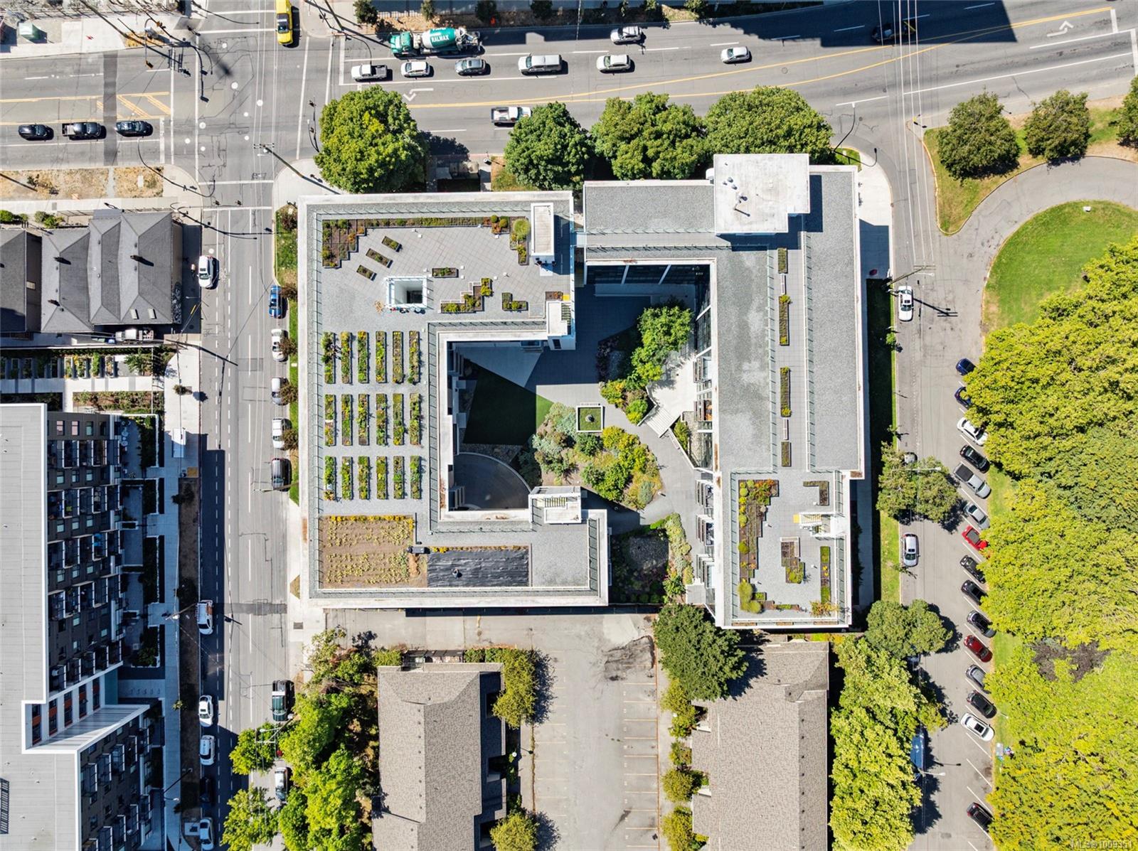1411 Cook St Apt S315, Victoria, BC V8V 3P9