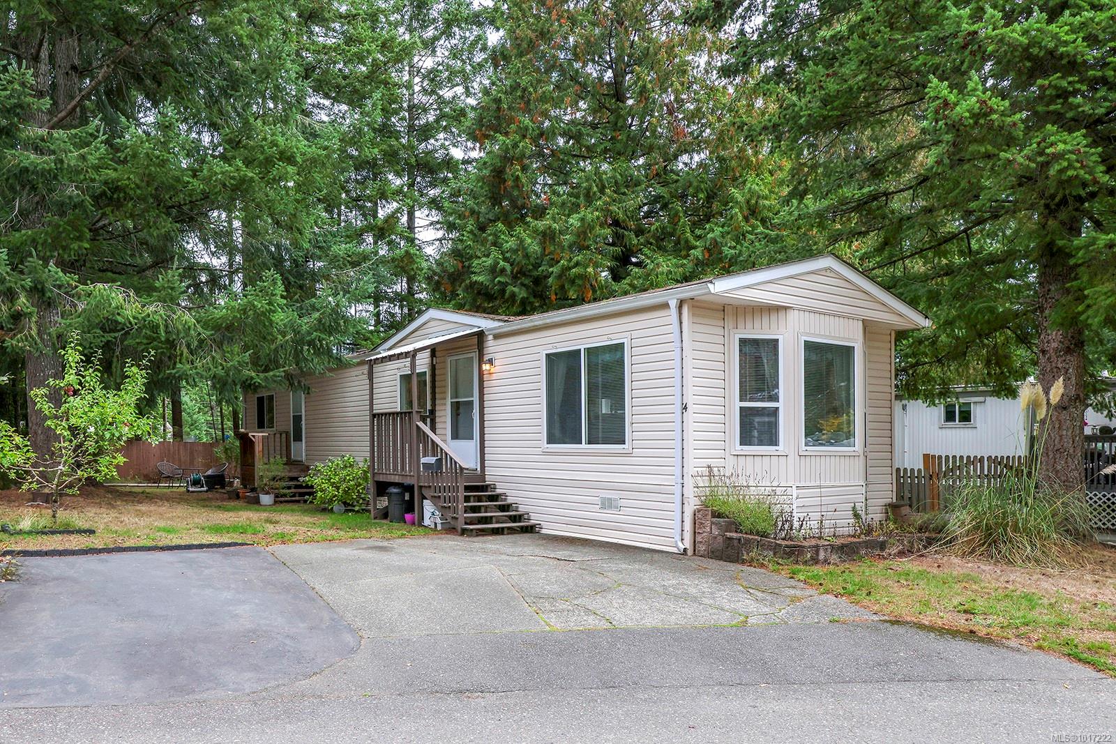 1640 Anderton Rd Apt 4, Comox, BC V9M 4A5