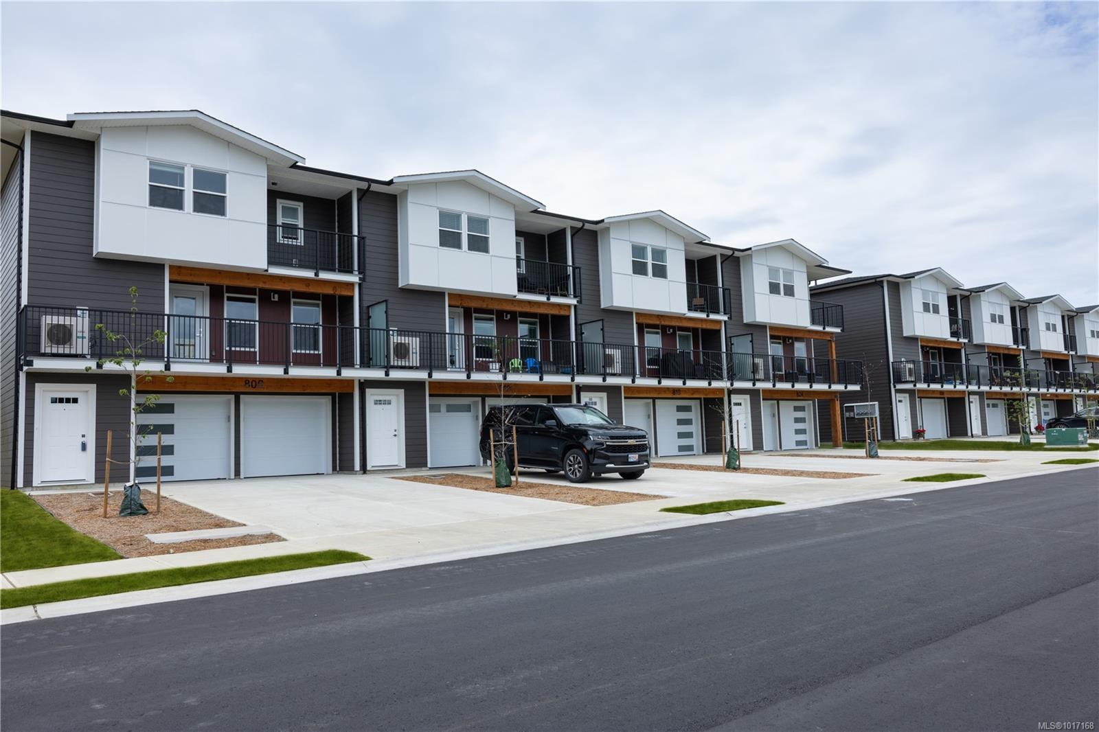 850 Park Forest Dr Apt 17, Campbell River, BC V9W 0H9
