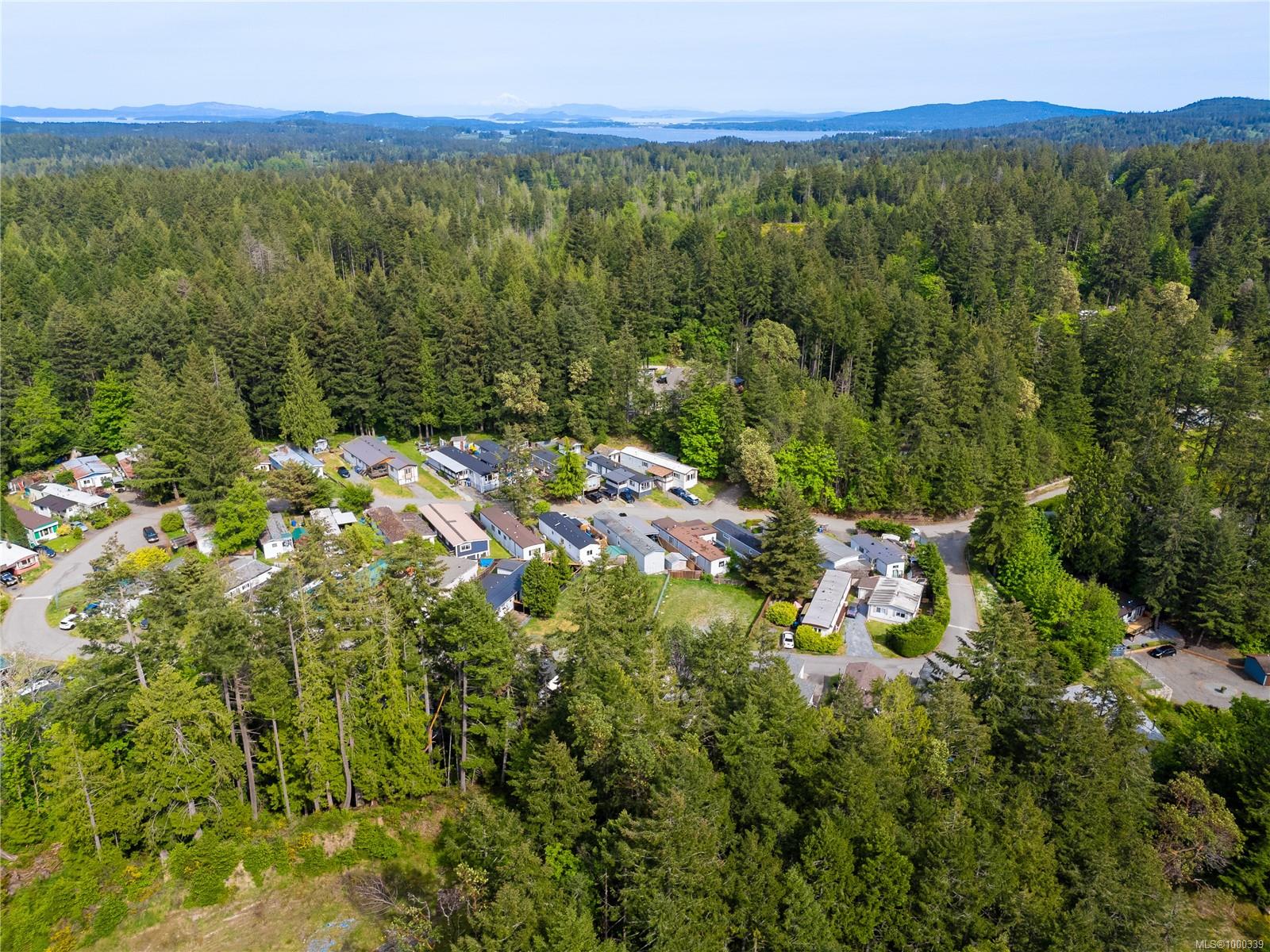 2785 Wallbank Rd Apt 79, Shawnigan Lake, BC V8H 2A5