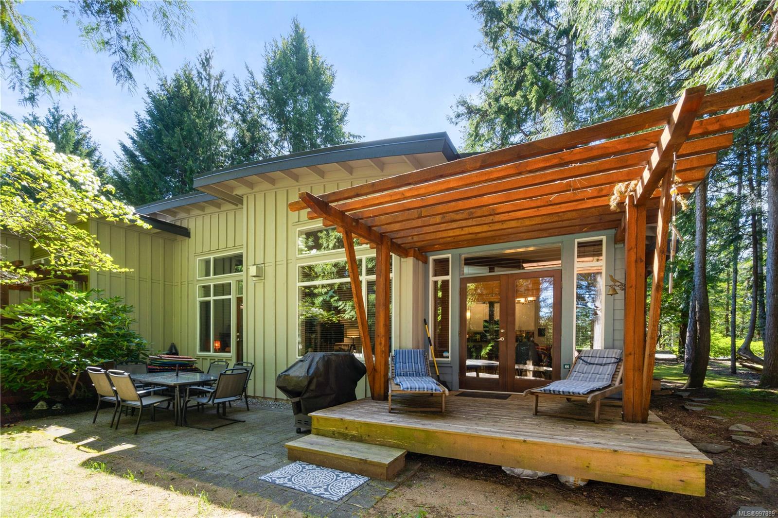 1059 Tanglewood Pl Apt 66, Parksville, BC V9P 2N7