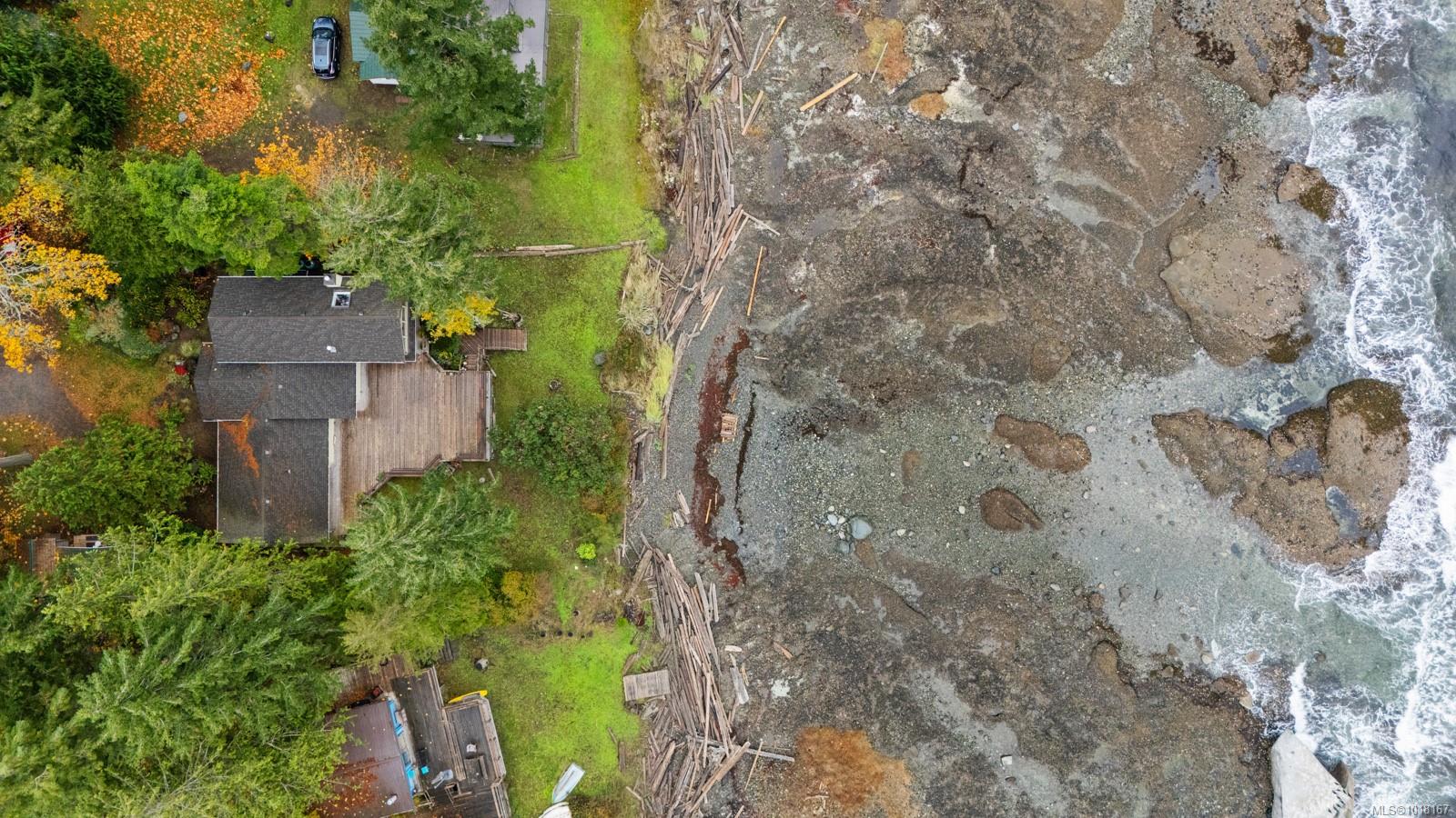 3495 Harwood Rd, Hornby Island, BC V0R 1Z0