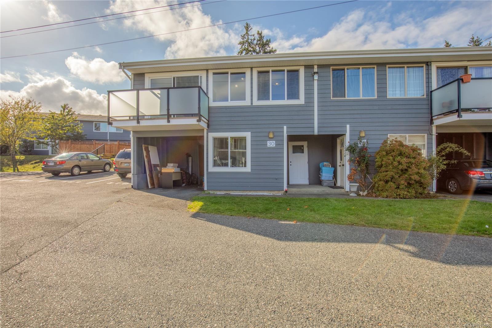 9th St APT 30 Unit 507, Nanaimo, BC V9R 1A8
