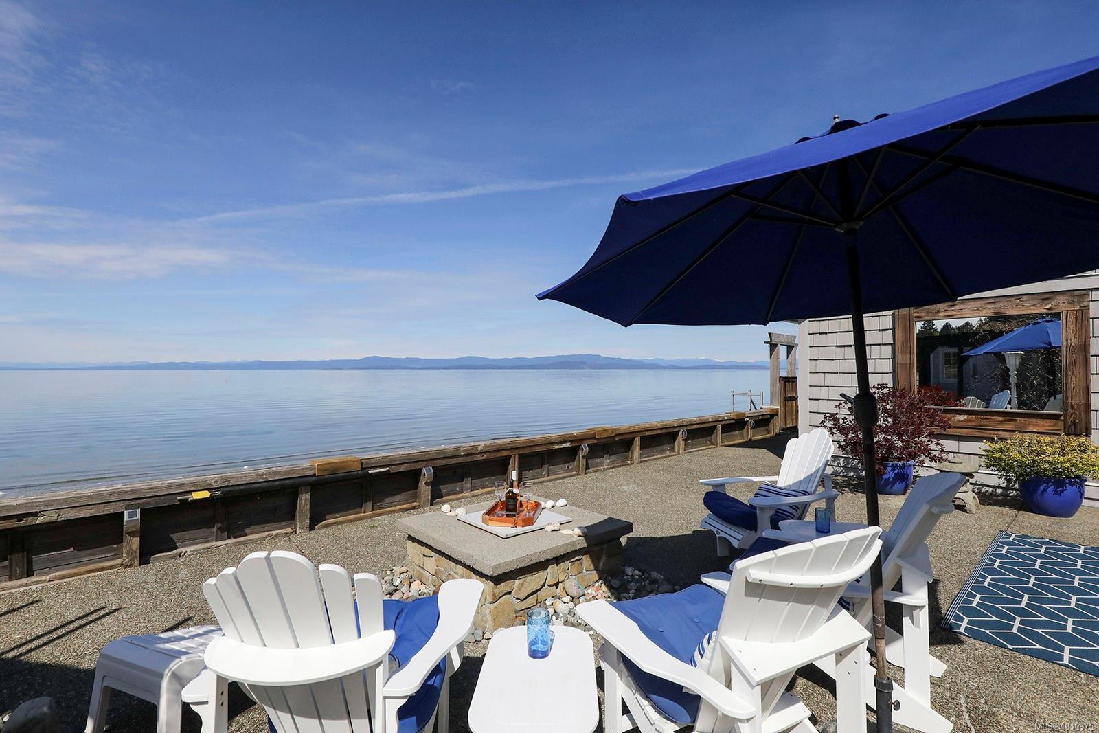 2935 Island Hwy W, Qualicum Beach, BC V9K 2H2