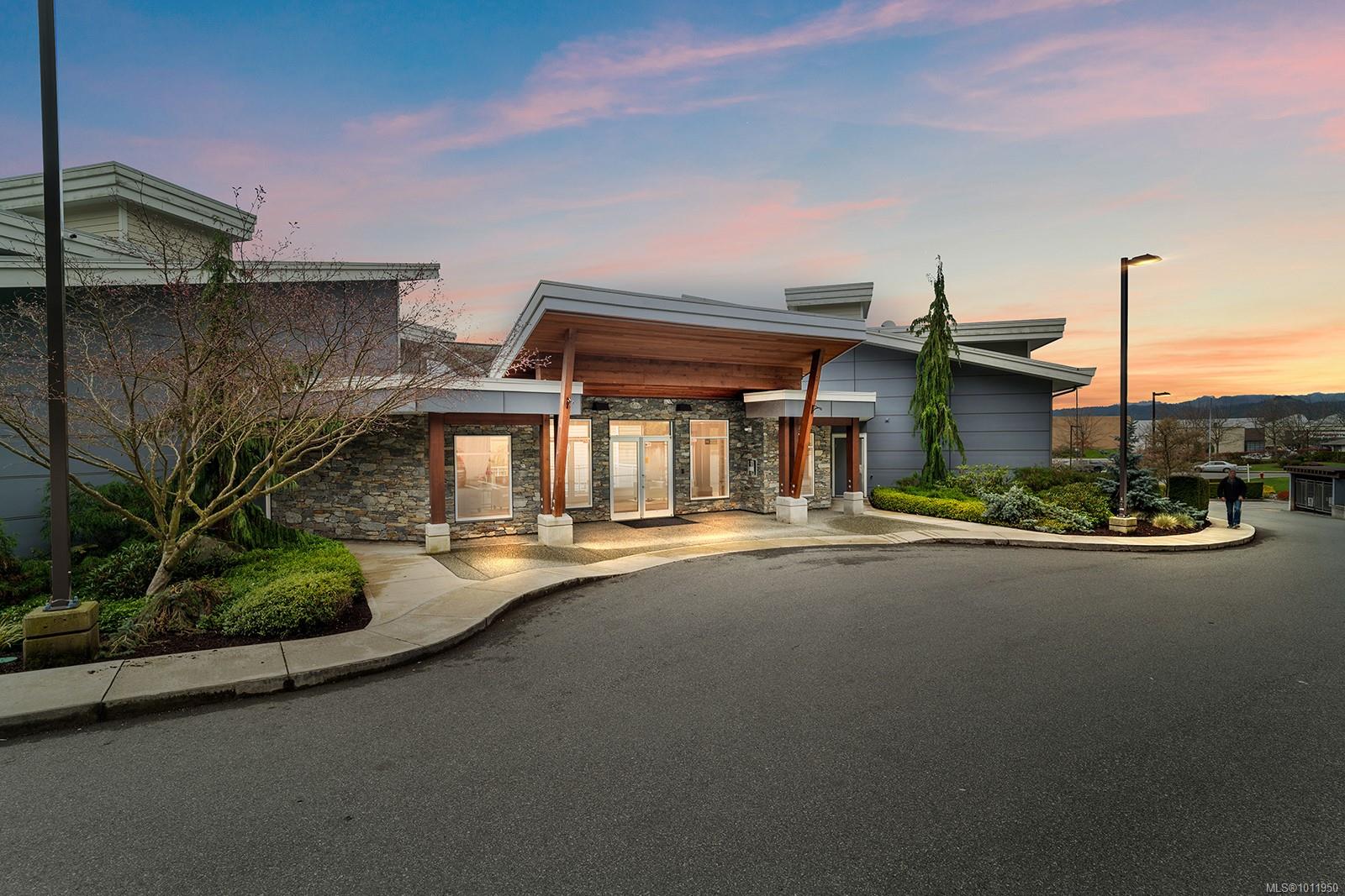 4960 Songbird Pl Apt 213, Nanaimo, BC V9T 0H7