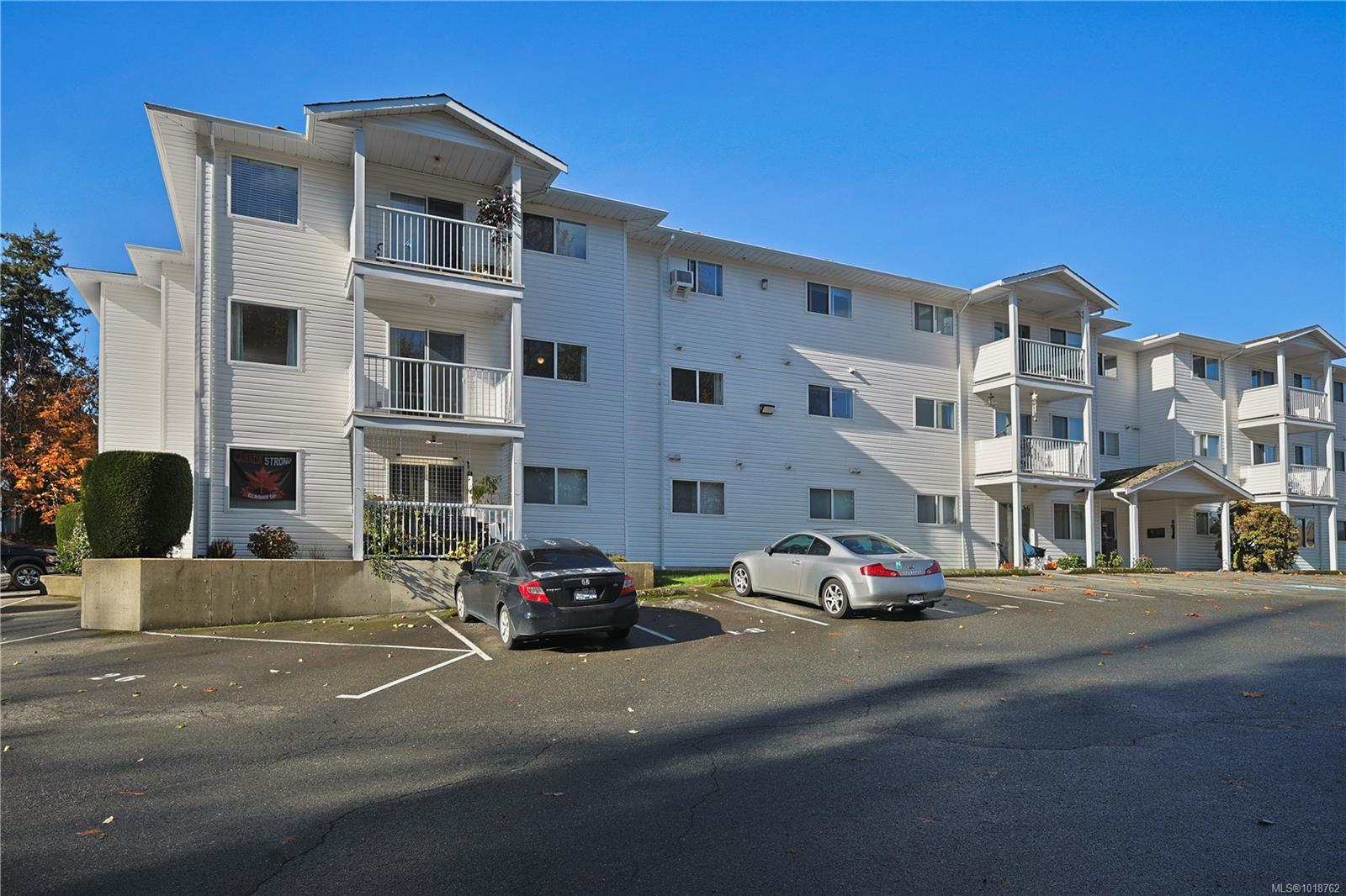 3226 Cowichan Lake Rd Apt 201, Duncan, BC V9L 4B9