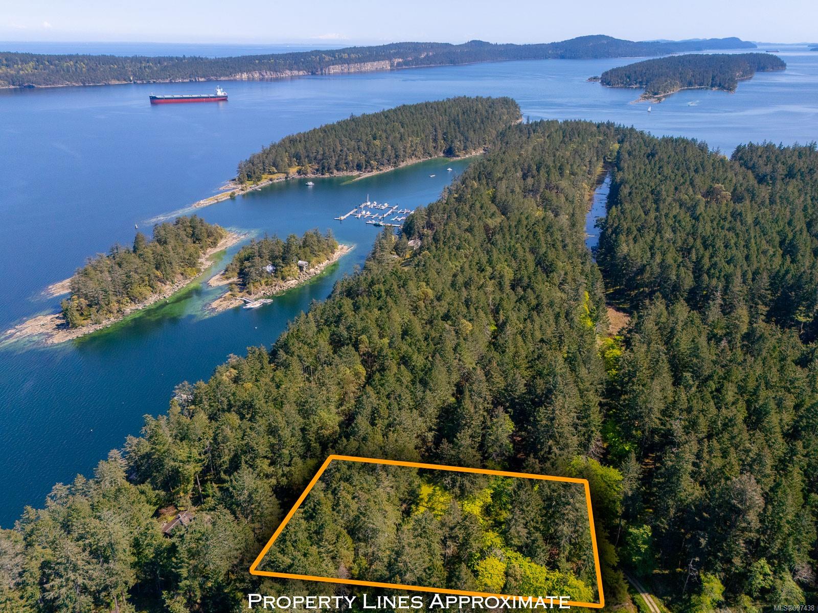 535 Cardale Rd, Decourcy Island, NL A1A 1A1