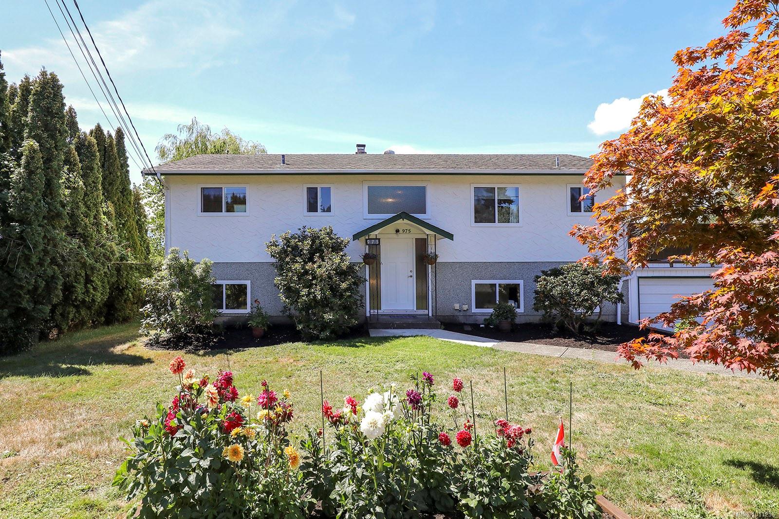 975 Williams Rd, Courtenay, BC V9N 6E8