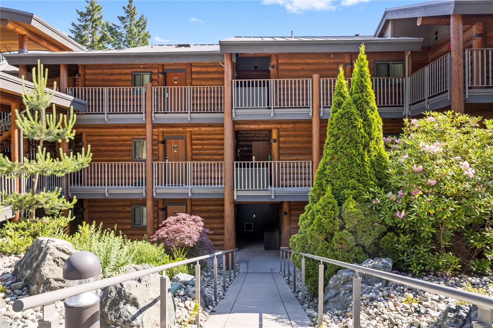 1155 Resort Dr Apt 130, Parksville, BC V9P 2E3