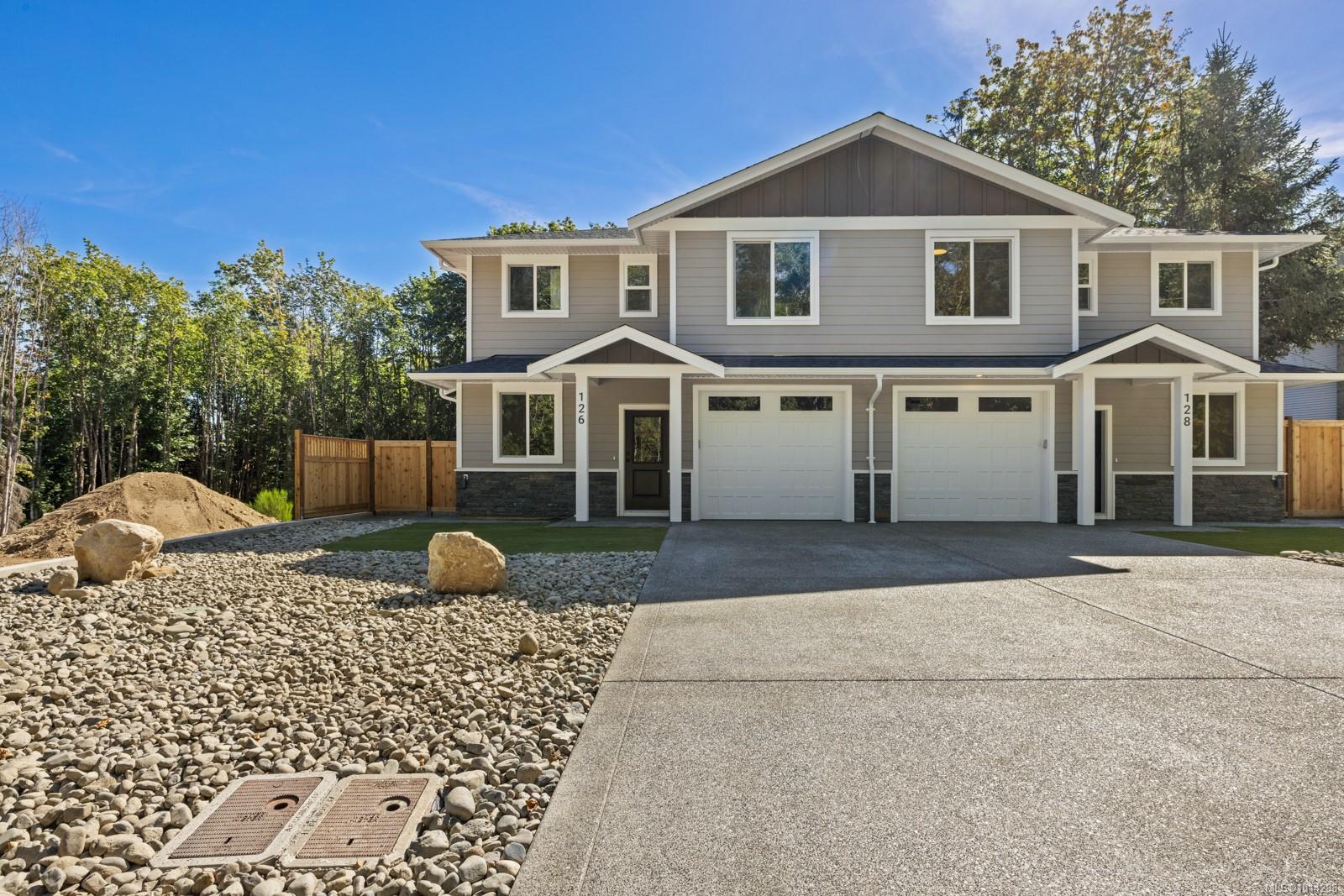 126 Elk Rd, Lake Cowichan, BC V0R 2G0