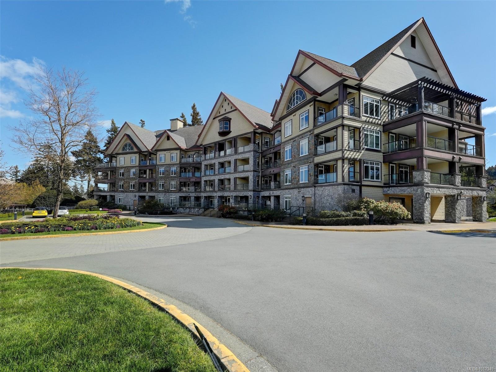 1375 Bear Mountain Pkwy Apt 404, Langford, ON L1L 1L1
