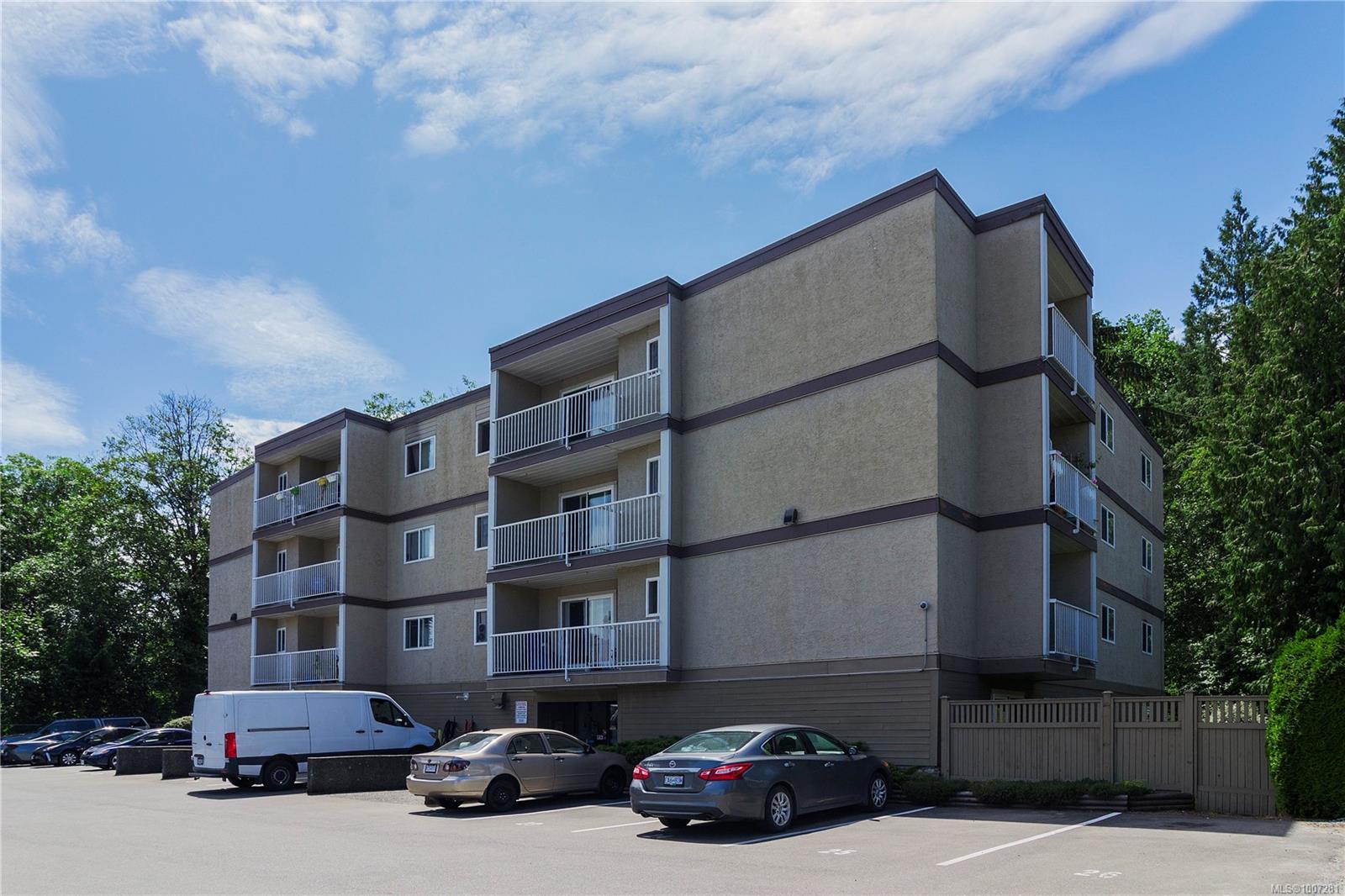 1187 Seafield Cres Apt 101, Nanaimo, BC V9S 4S1