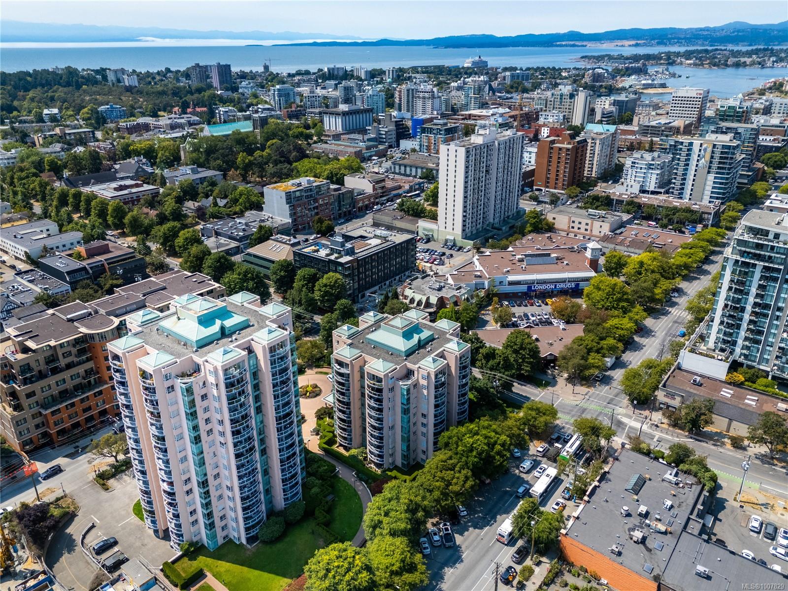 1020 View St Apt 501e, Victoria, BC V8V 4Y3