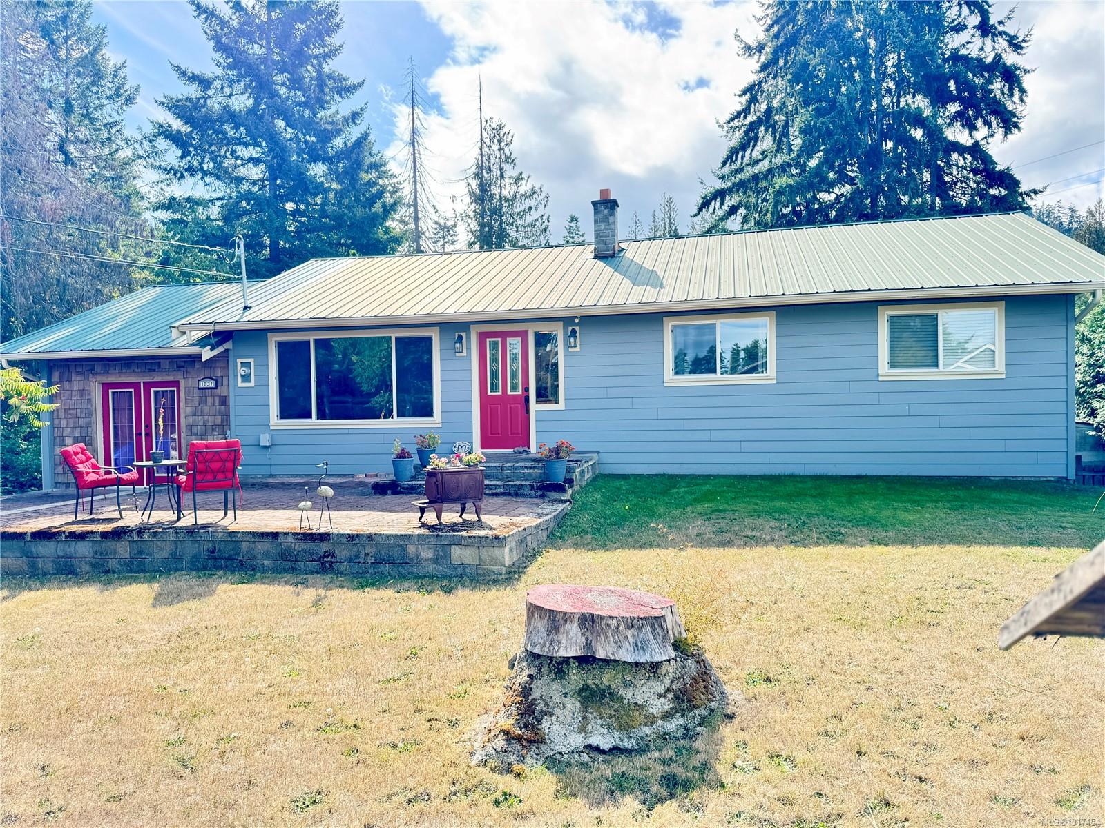 1037 Tranfield Rd, Errington, BC V9P 2T3