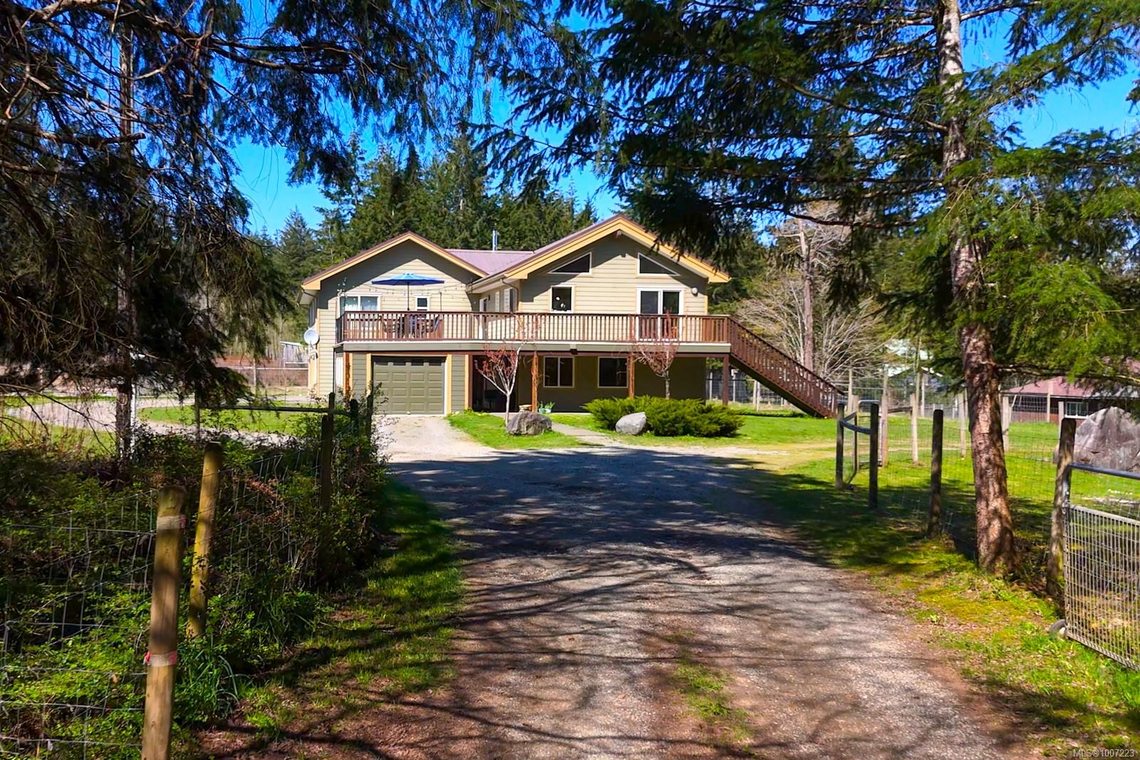 2892 Maridge Rd, Courtenay, BC V9J 1M9
