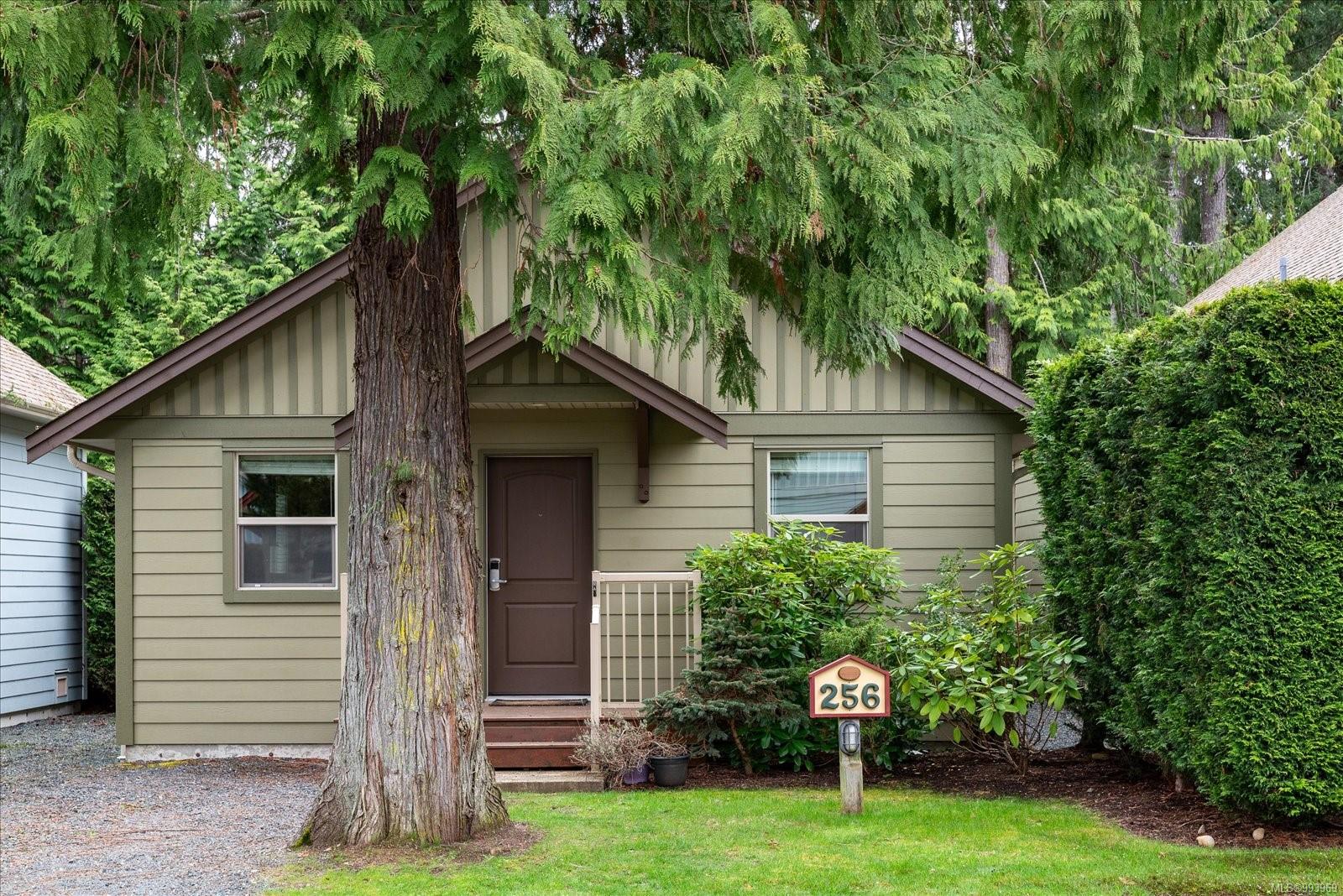 1130 Resort Dr Apt 256, Parksville, BC V9P 2E3