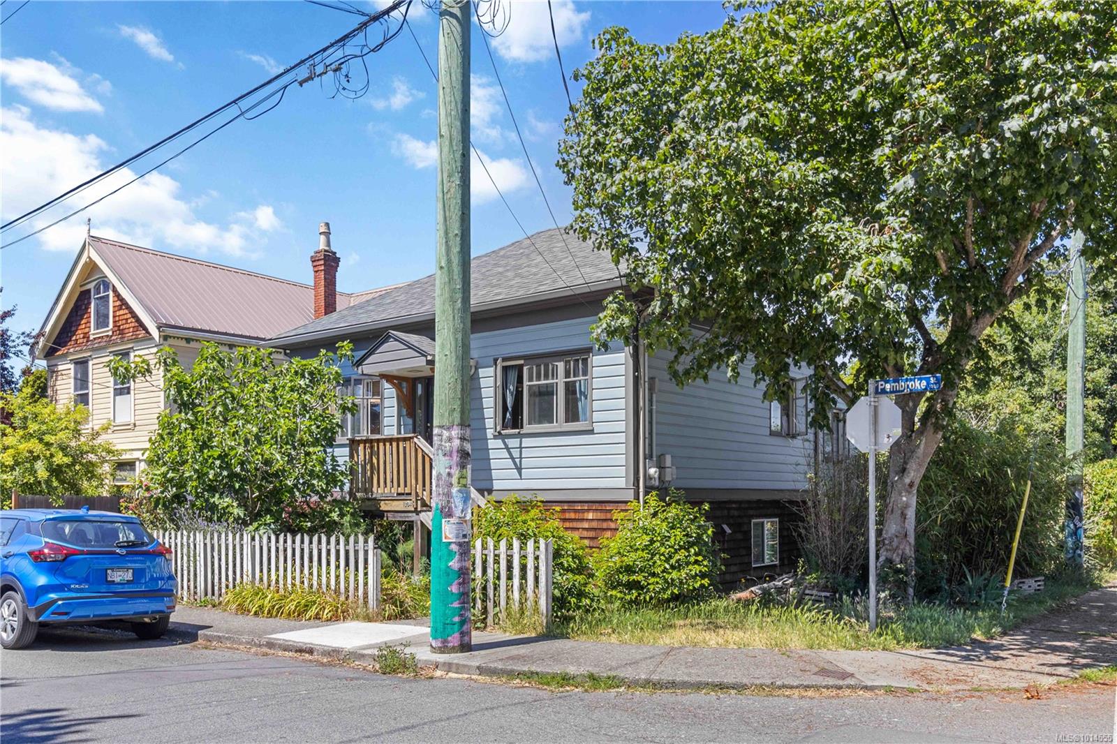 1334 Pembroke St, Victoria, BC V8R 1V4