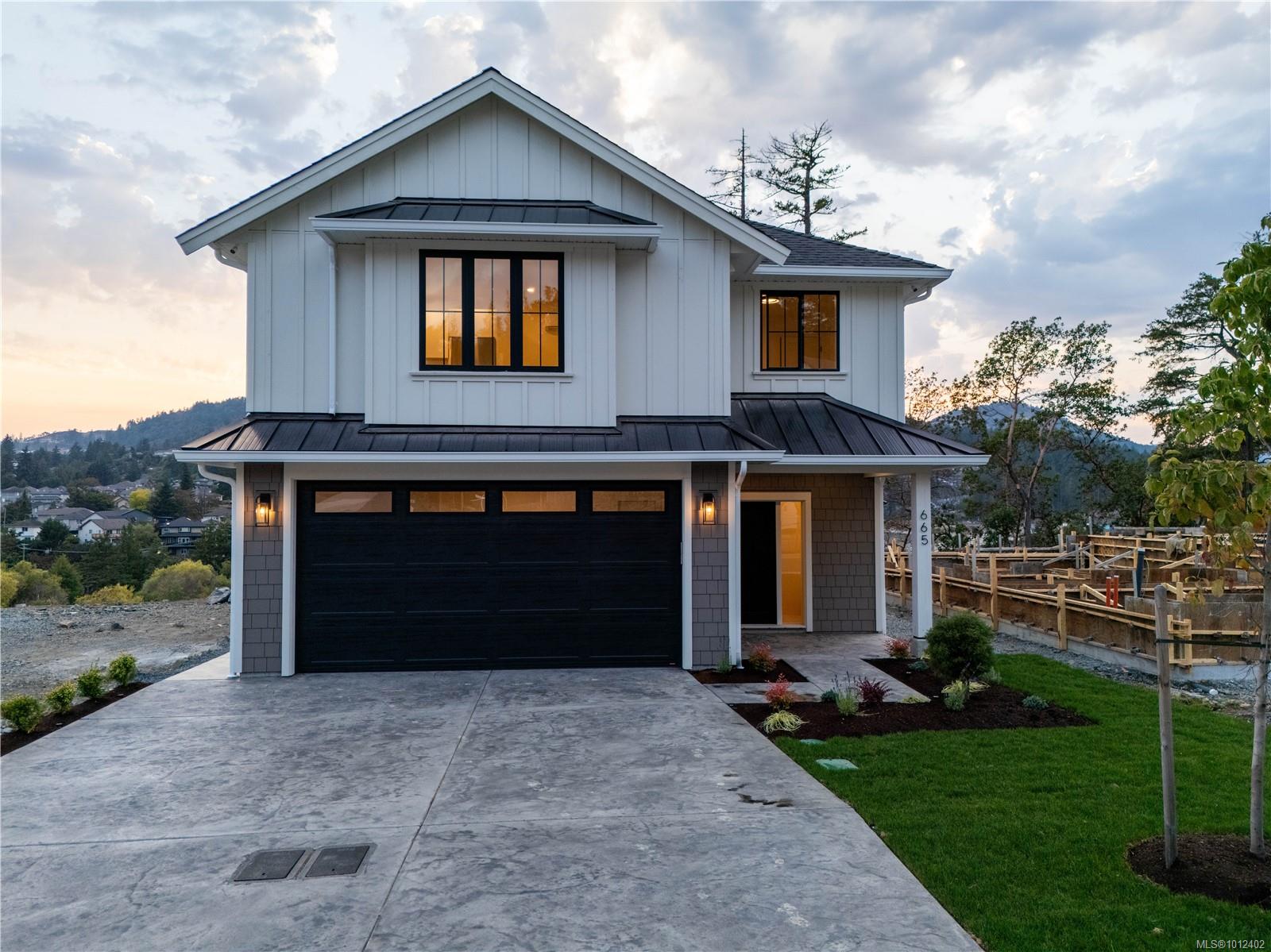 665 Madrona Pl, Langford, BC V9B 6C6