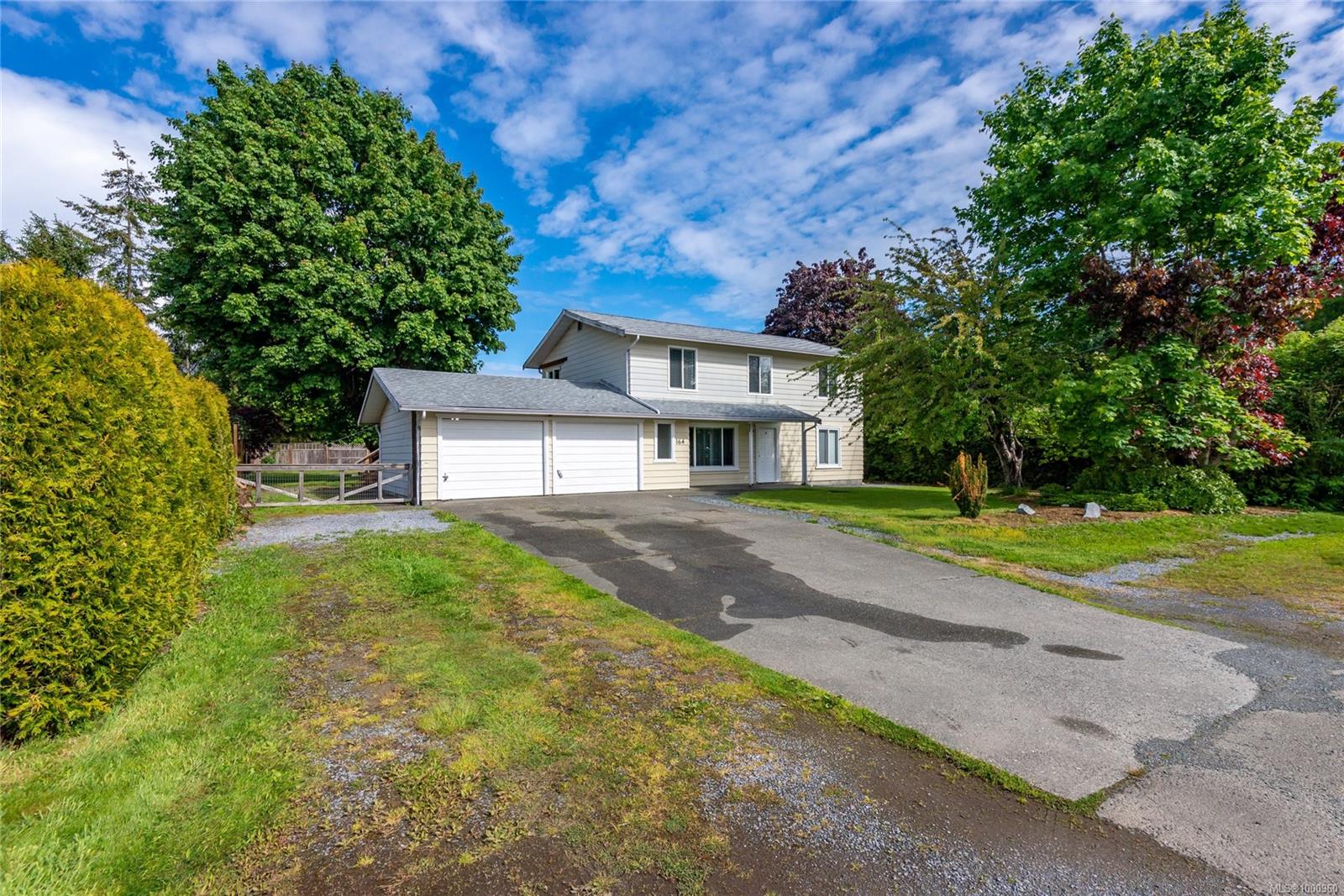 164 Crawford Rd, Campbell River, BC V9H 1K3