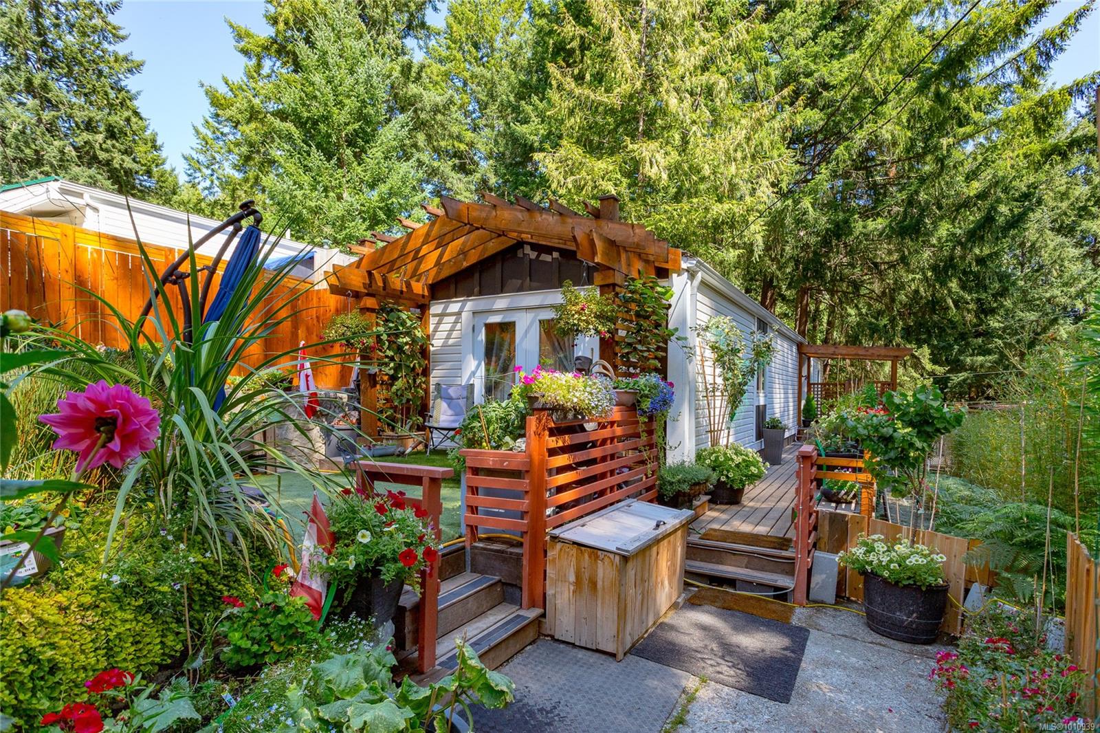 2500 Florence Lake Rd Apt 131, Langford, BC V9B 4H2