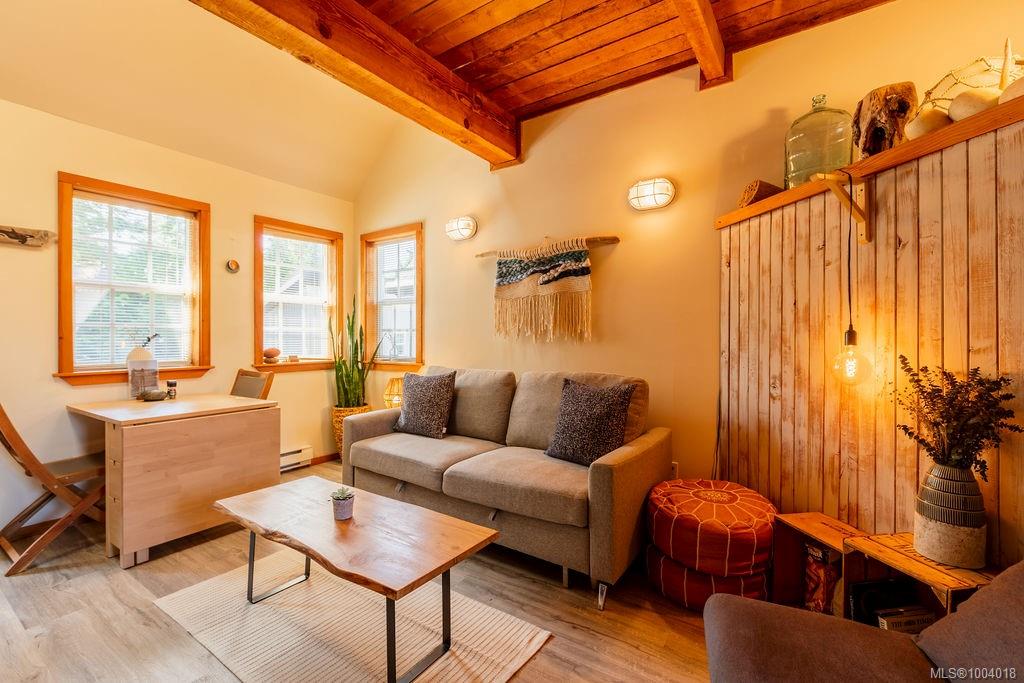 1002 Peninsula Rd Apt 14, Ucluelet, BC V0R 3A0