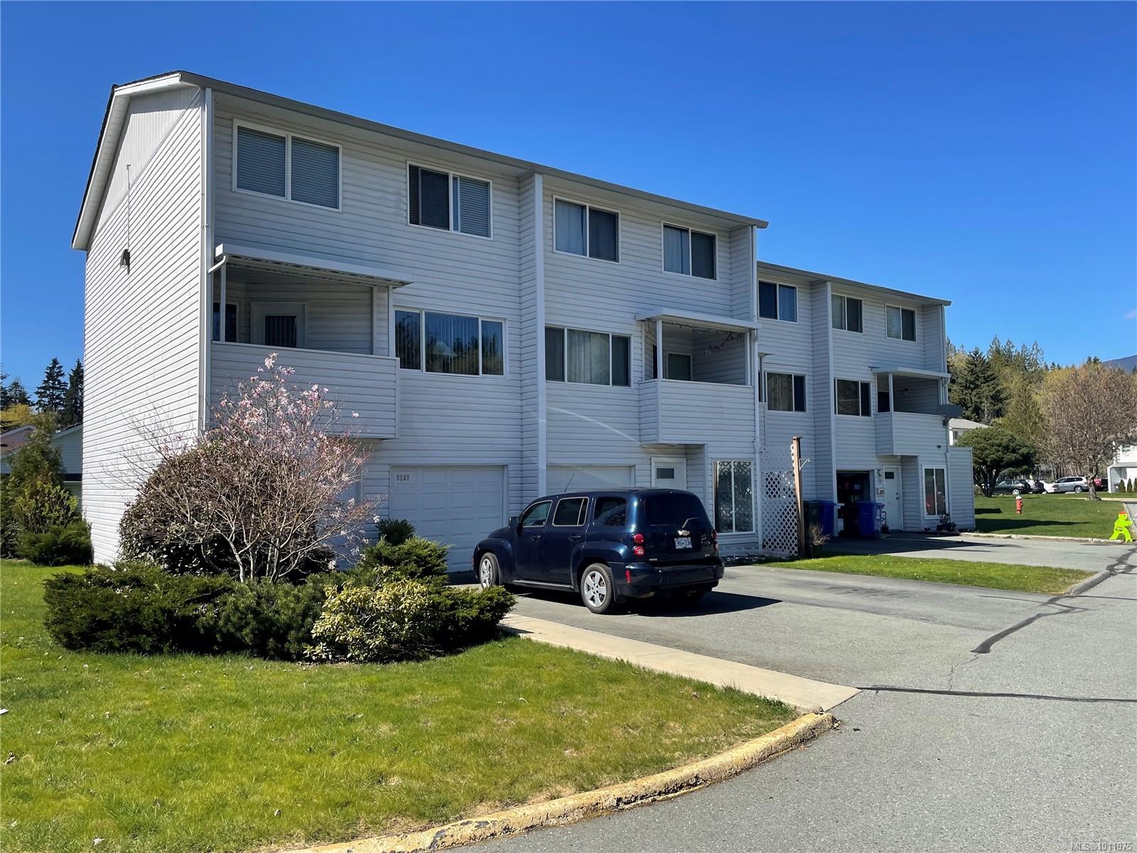 5207 Gertrude St, Port Alberni, BC V9Y 6L1