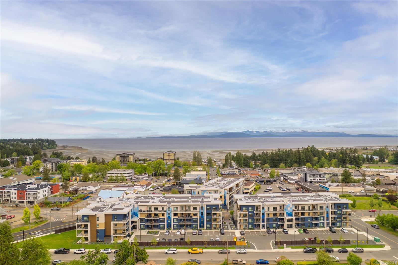 140 Jensen Ave W Apt 212, Parksville, BC V9P 0H7