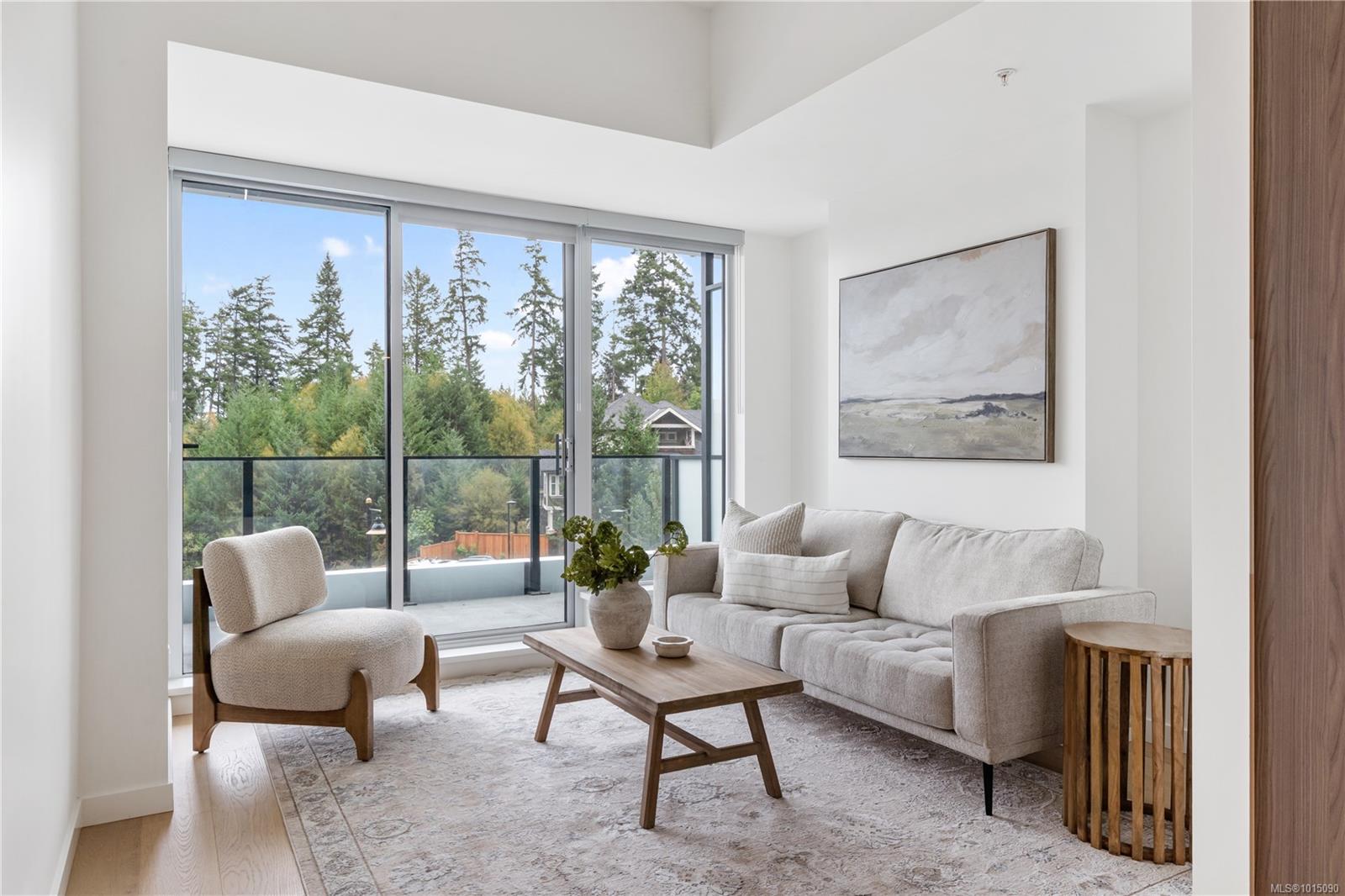 2000 Hannington Rd Apt 308, Langford, BC V9B 6R6