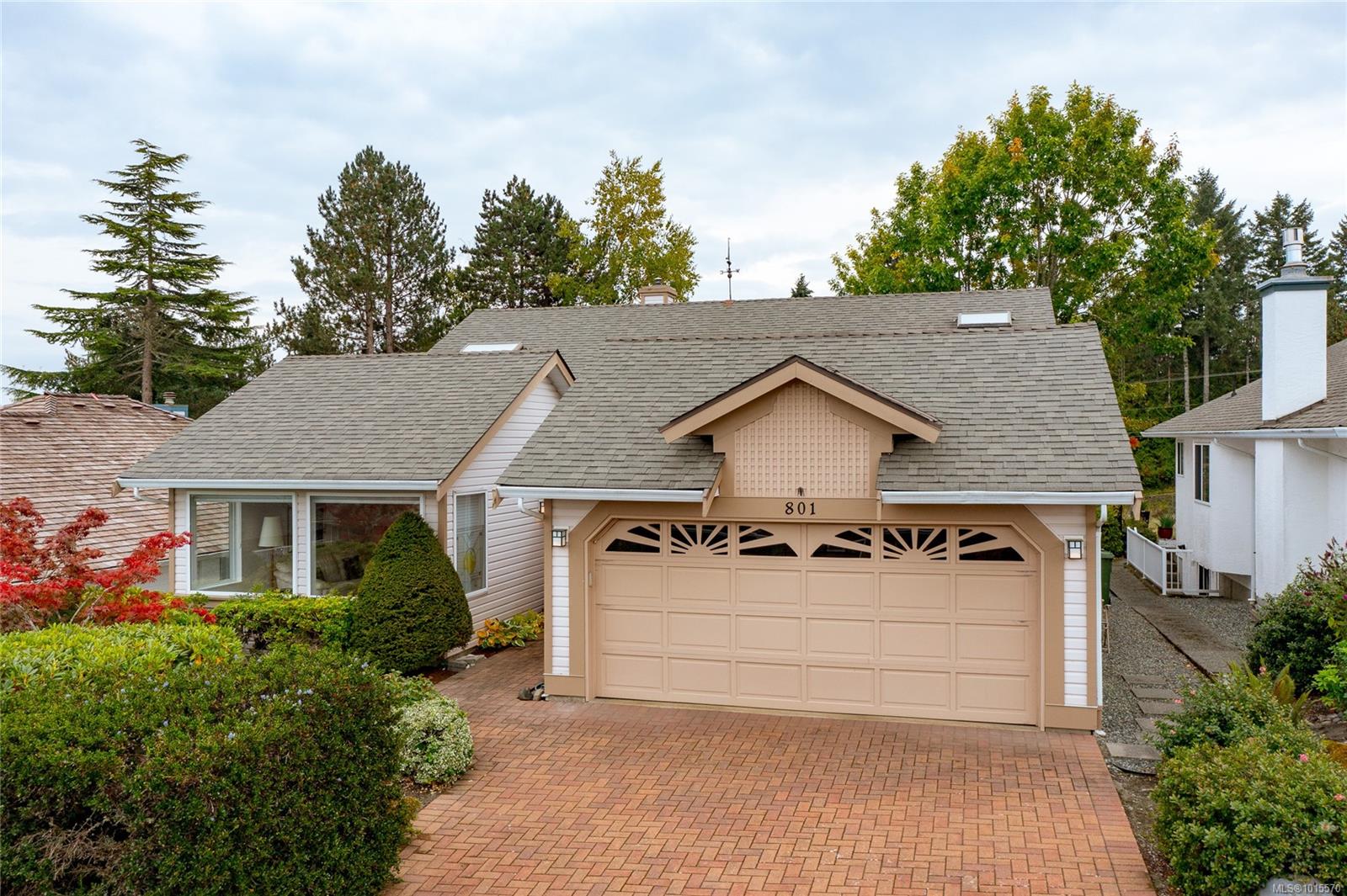 801 Country Club Dr, Cobble Hill, BC V8H 0K8