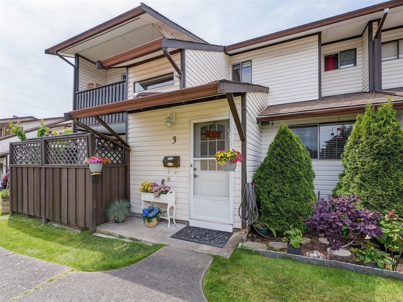1506 Admirals Rd Apt 3, Victoria, BC V9A 2R1