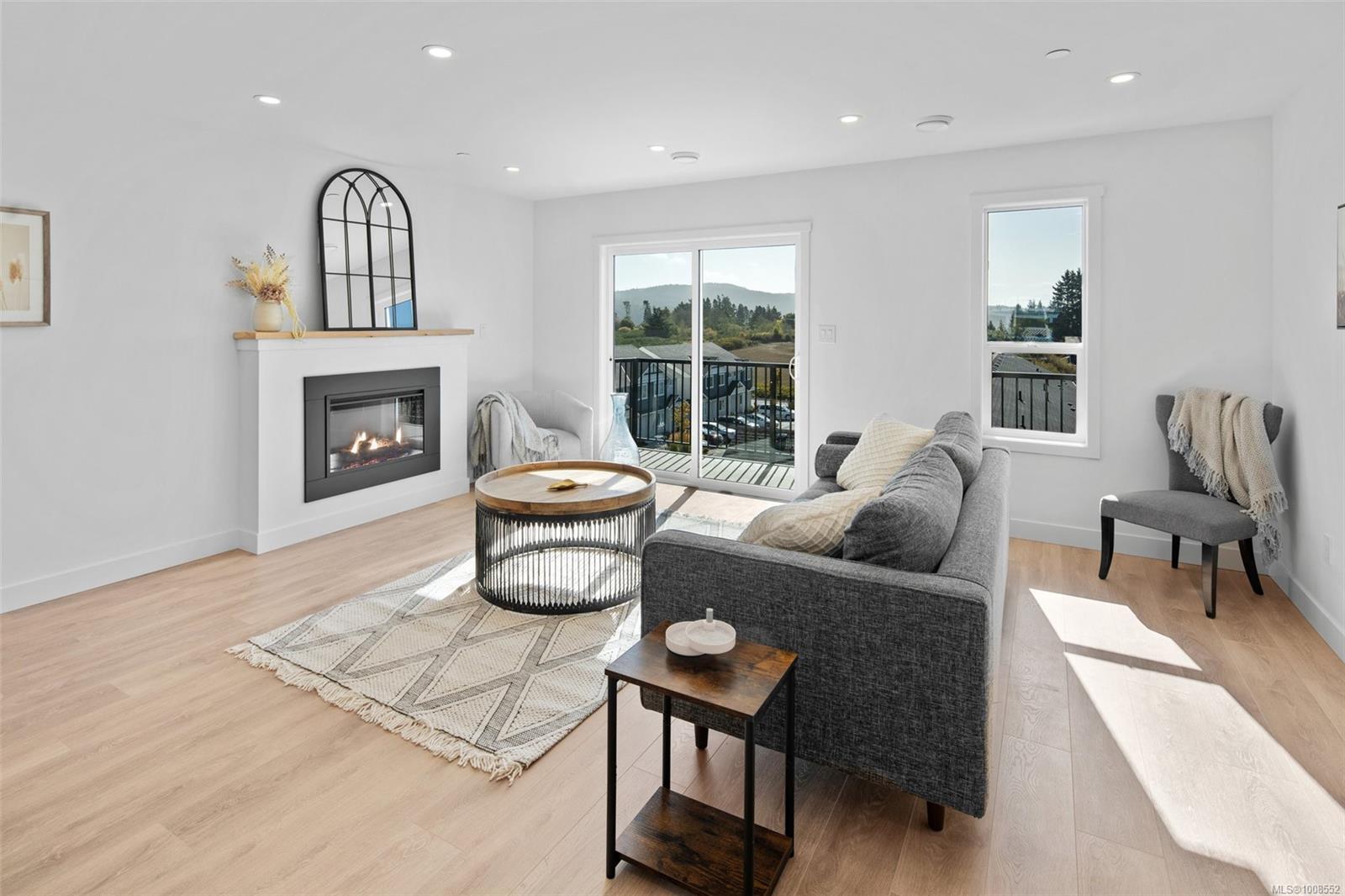 2032 Stone Hearth Lane Apt B, Sooke, BC V9Z 1L3