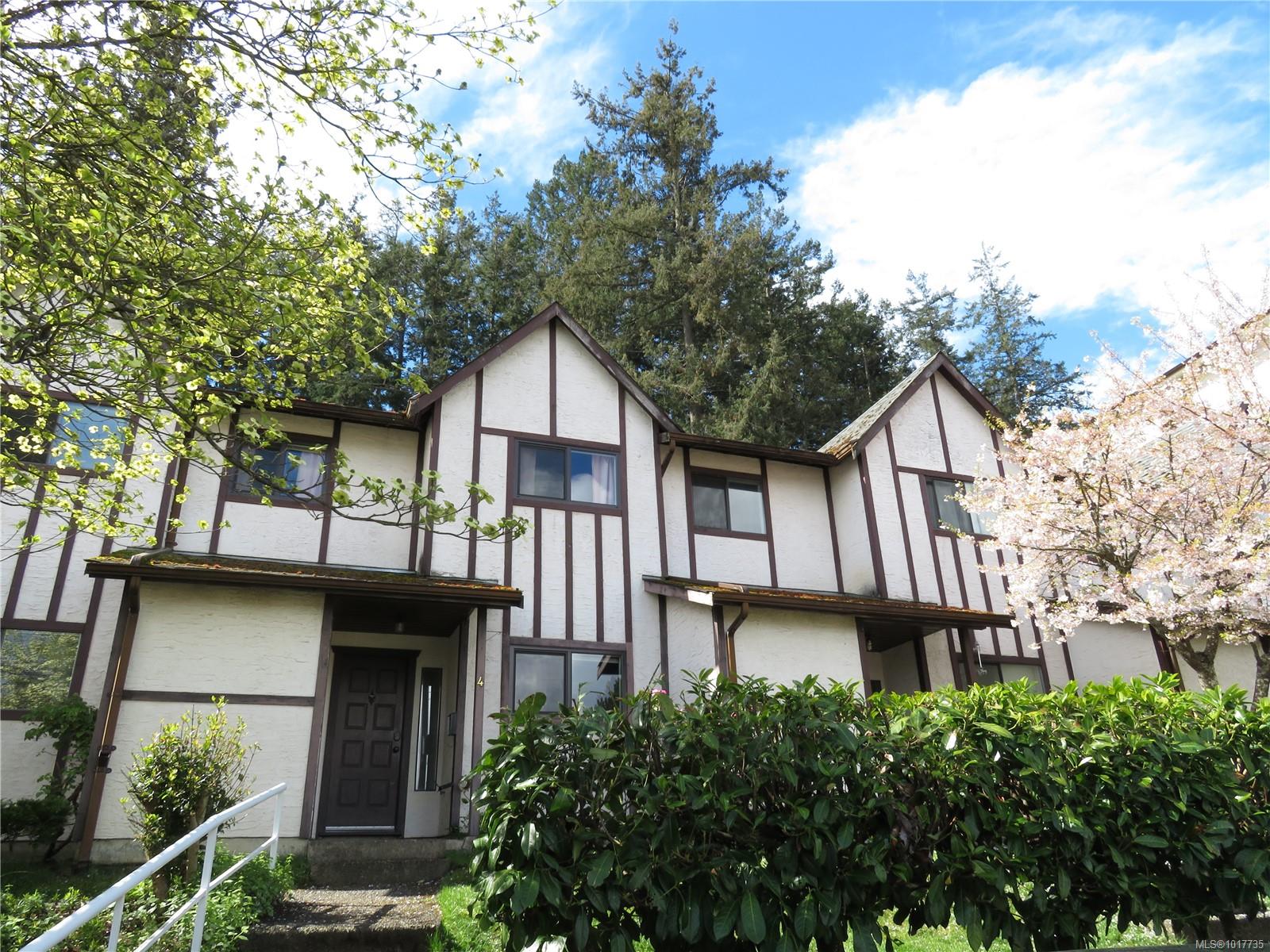379 Wale Rd Apt 4, Victoria, BC V9B 2P9