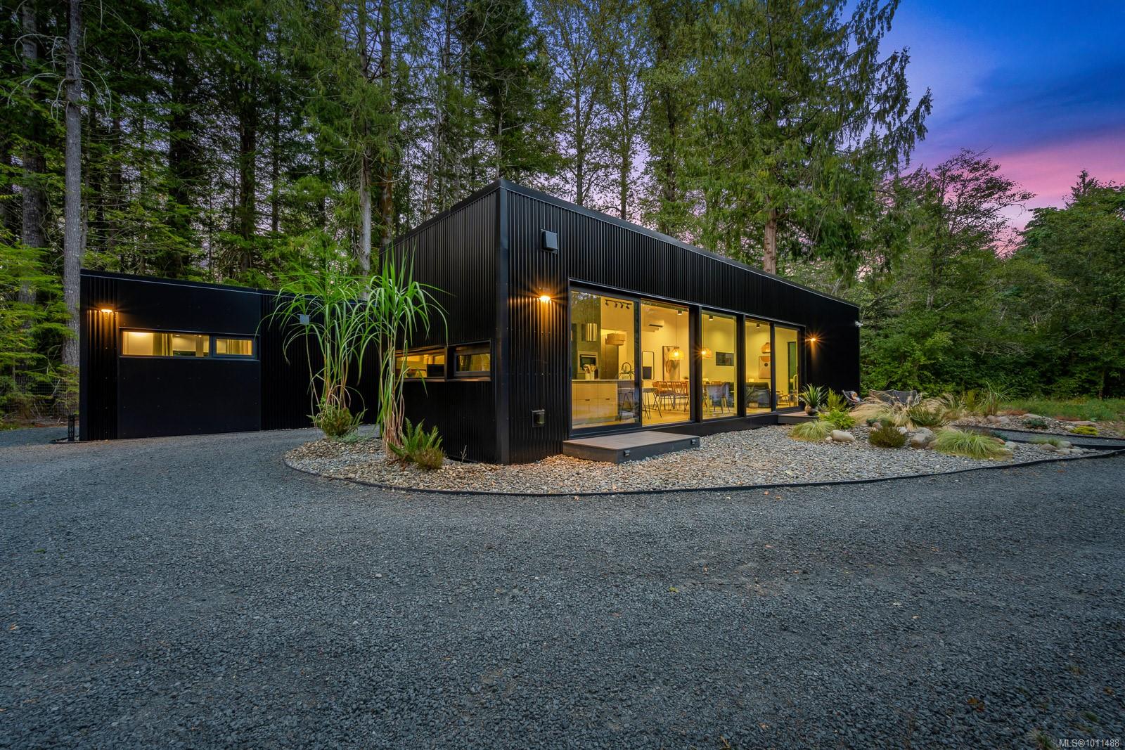 4638 Forbidden Plateau Rd, Courtenay, BC V9J 1R3