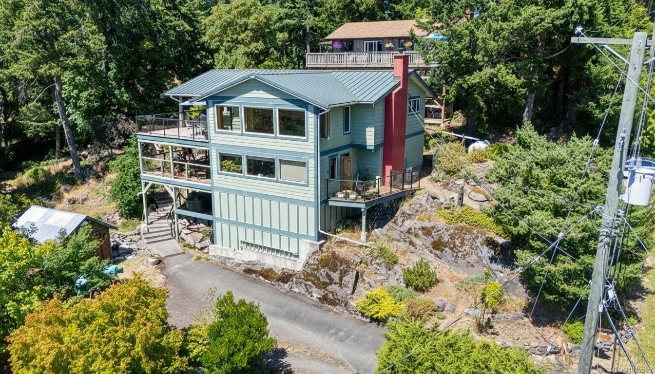 3705 Signal Hill Rd, Pender Island, BC V0N 2M0