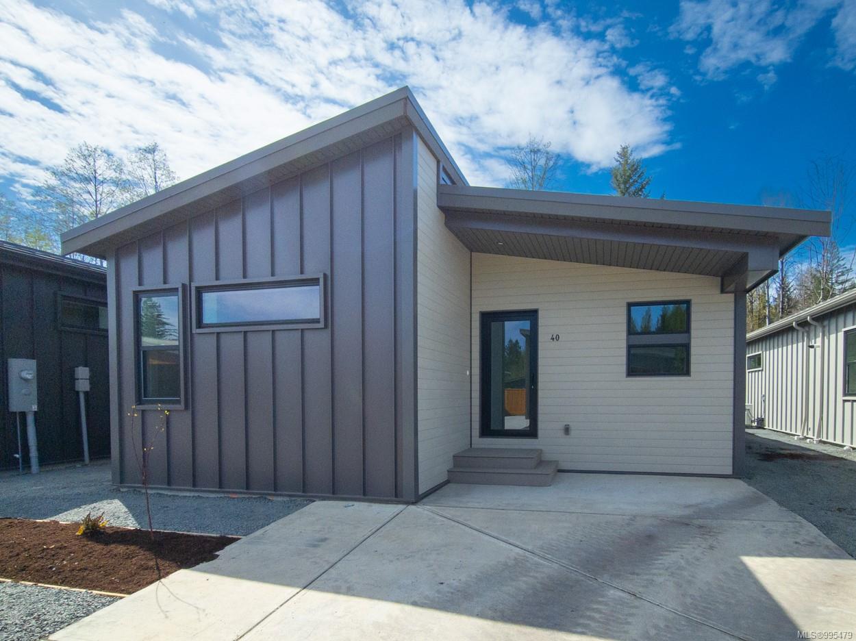 3025 Royston Rd Apt 40, Cumberland, BC V0R 1S0