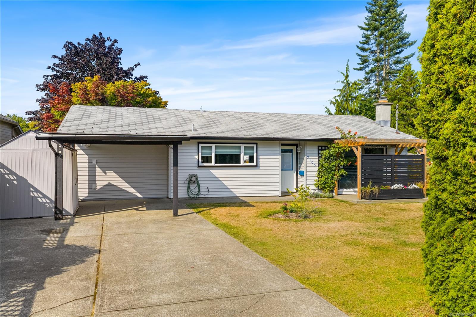 2105 Arnason Rd, Campbell River, BC V9W 5Z4