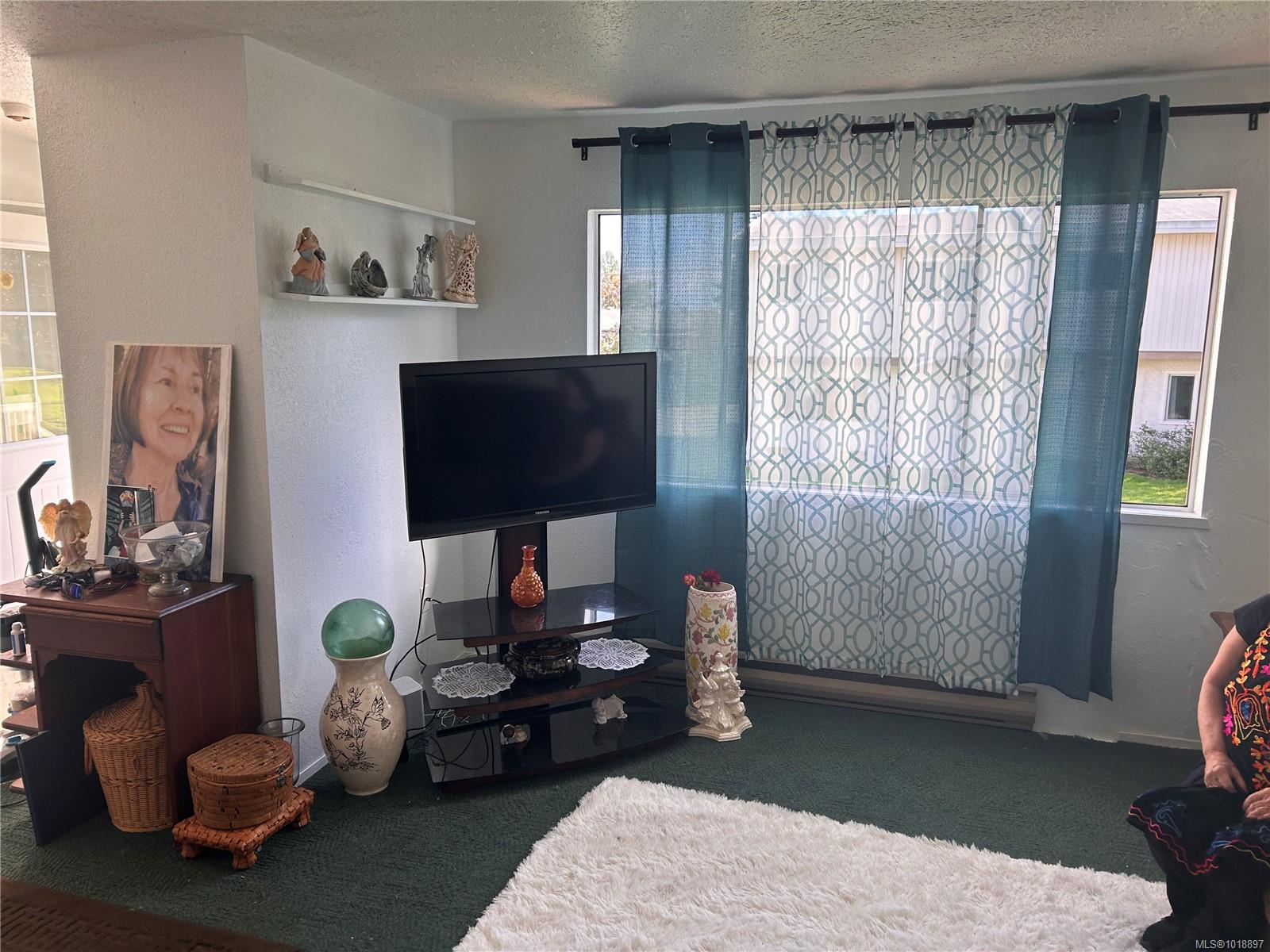 400 Robron Rd Apt 21, Campbell River, BC V9W 5N5