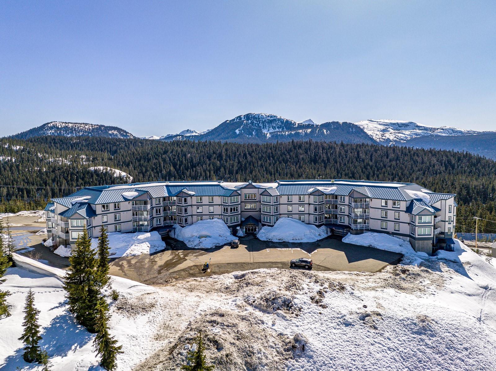 1320 Henry Rd Apt 106, Courtenay, BC V9J 1L0