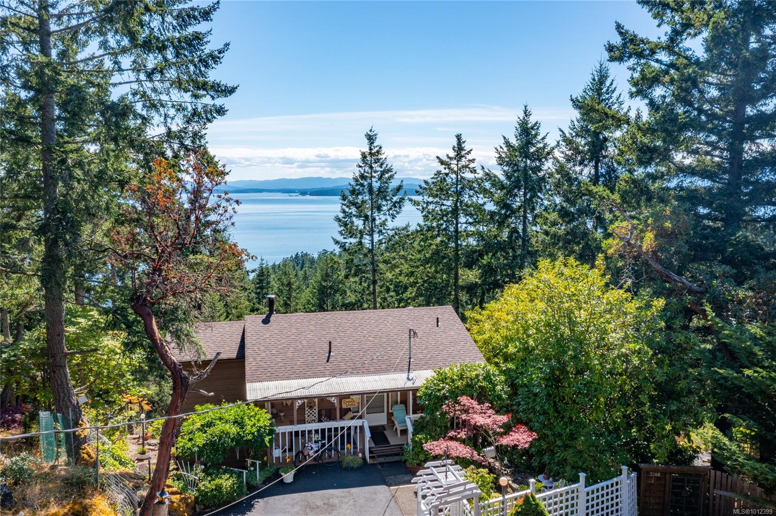 3705 Sextant Cres, Pender Island, BC V0N 2M0