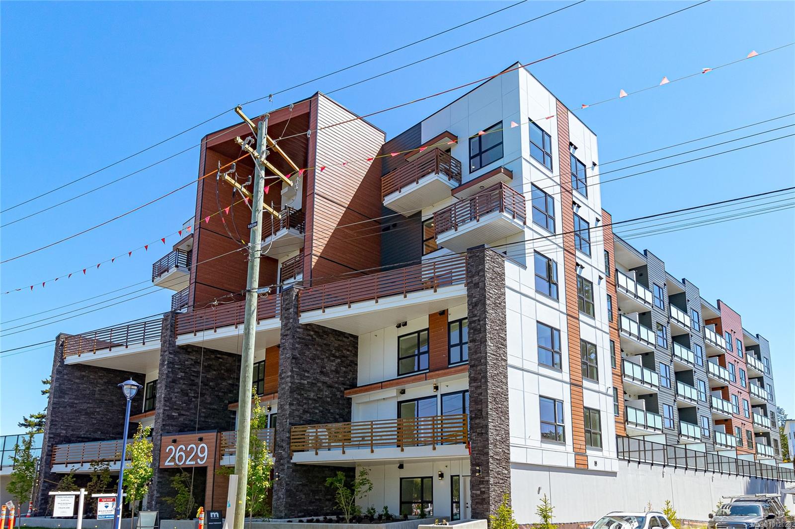 2629 Millstream Rd Apt 333, Langford, BC V9B 3R8