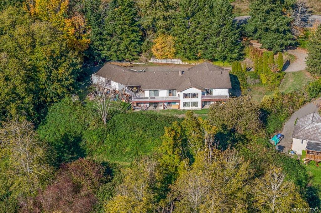 2983 NW Bay Rd, Nanoose Bay, BC V9P 9J9