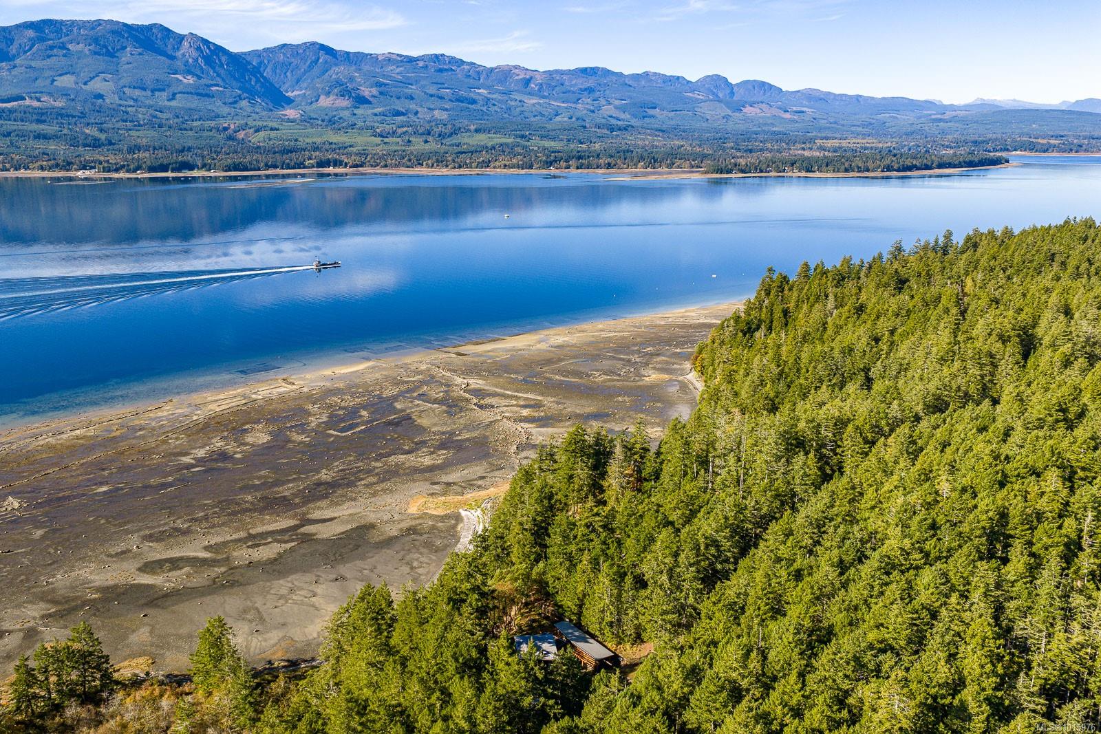 6161 Lacon Rd, Denman Island, BC V0R 1T0